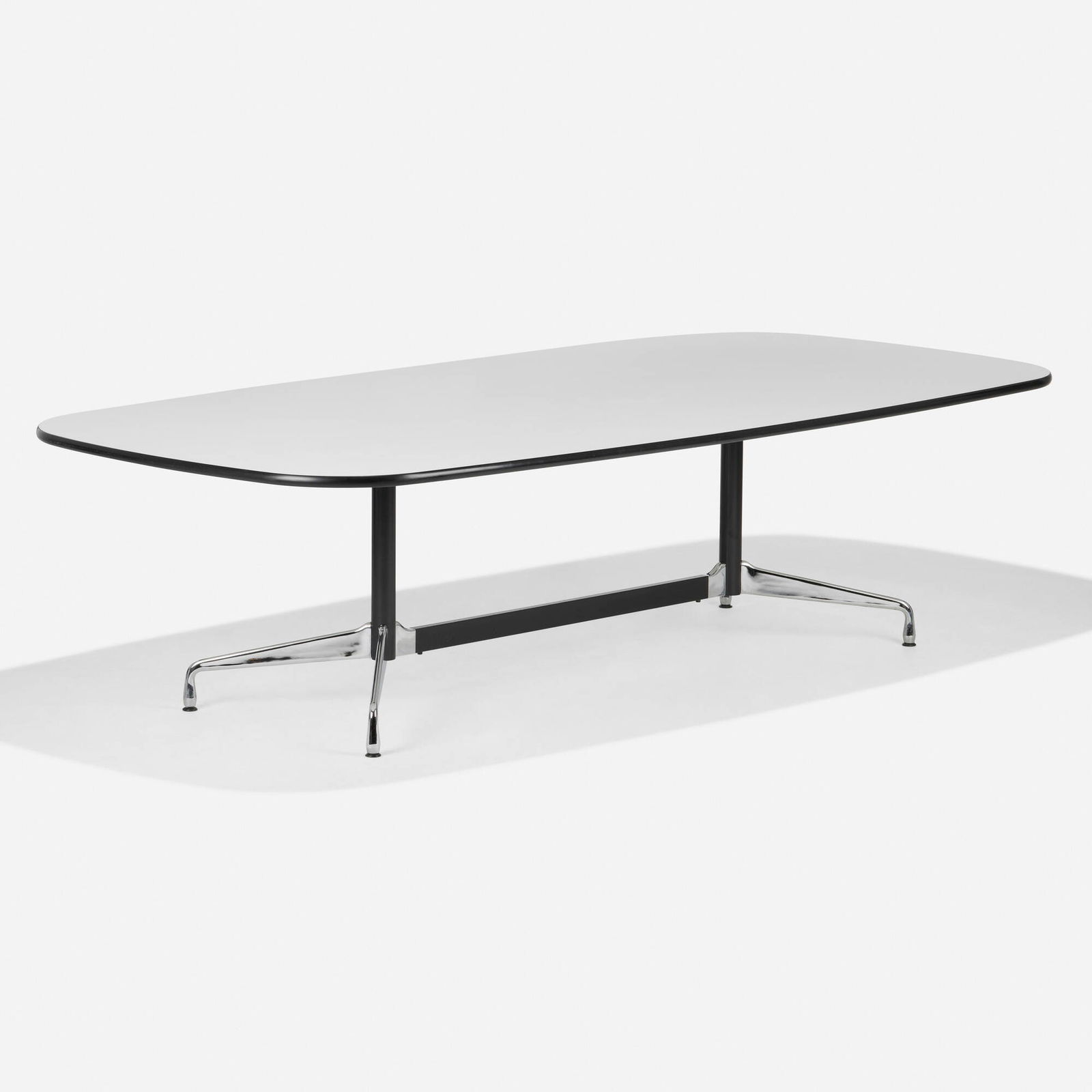 Charles and Ray Eames, Segmented Base table (1 of 4)