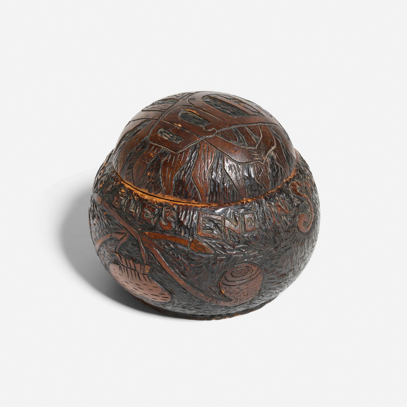 Folk Art, Lidded tobacco box (1 of 6)