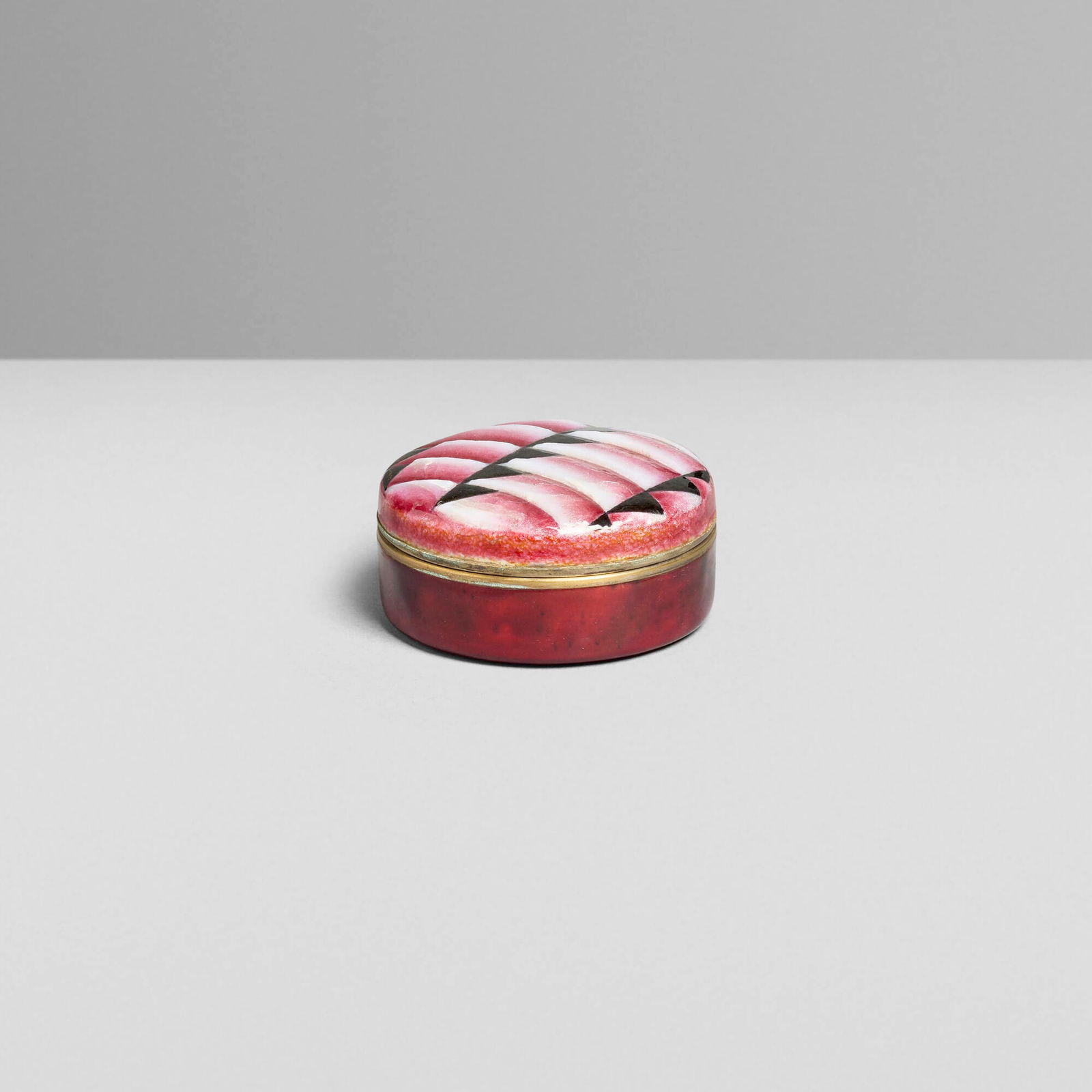 Camille Faure, Covered box: Camille Faure Covered box France, c. 1940 enameled metal, brass 1.75 h x 4.125 dia in (4 x 10 cm) Enameled signature to lid 'C. Faure Limoges'. This work will ship from Los Angeles, California.