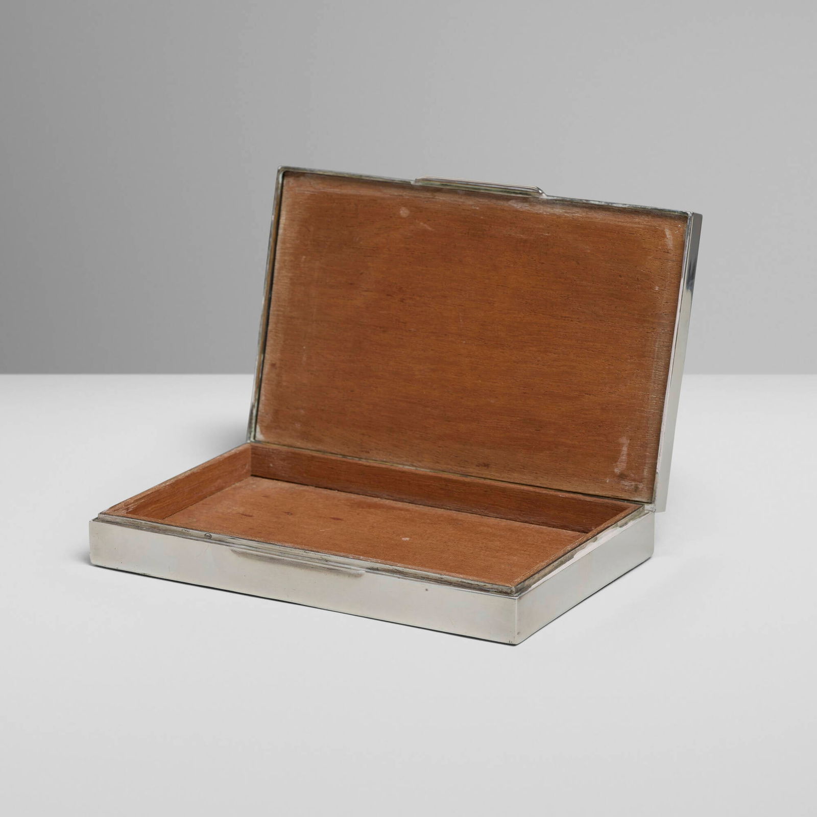 Richard Blow, Cigar box - 2