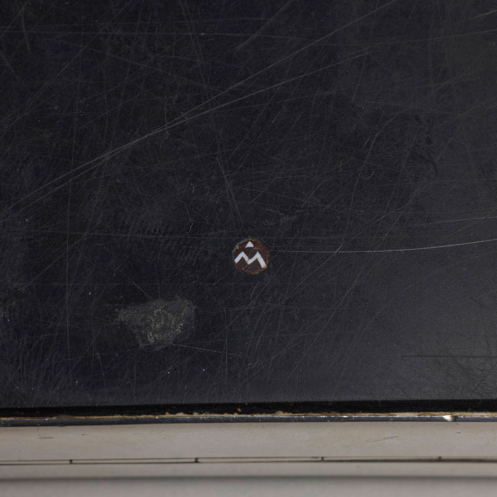 Richard Blow, Cigar box - 4