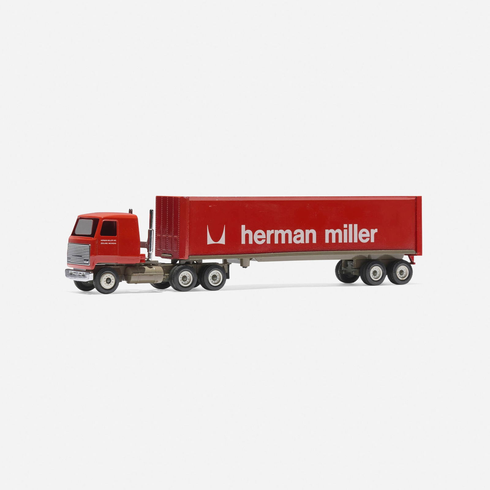 Winross, Herman Miller toy semi-truck with trailer (1 of 4)