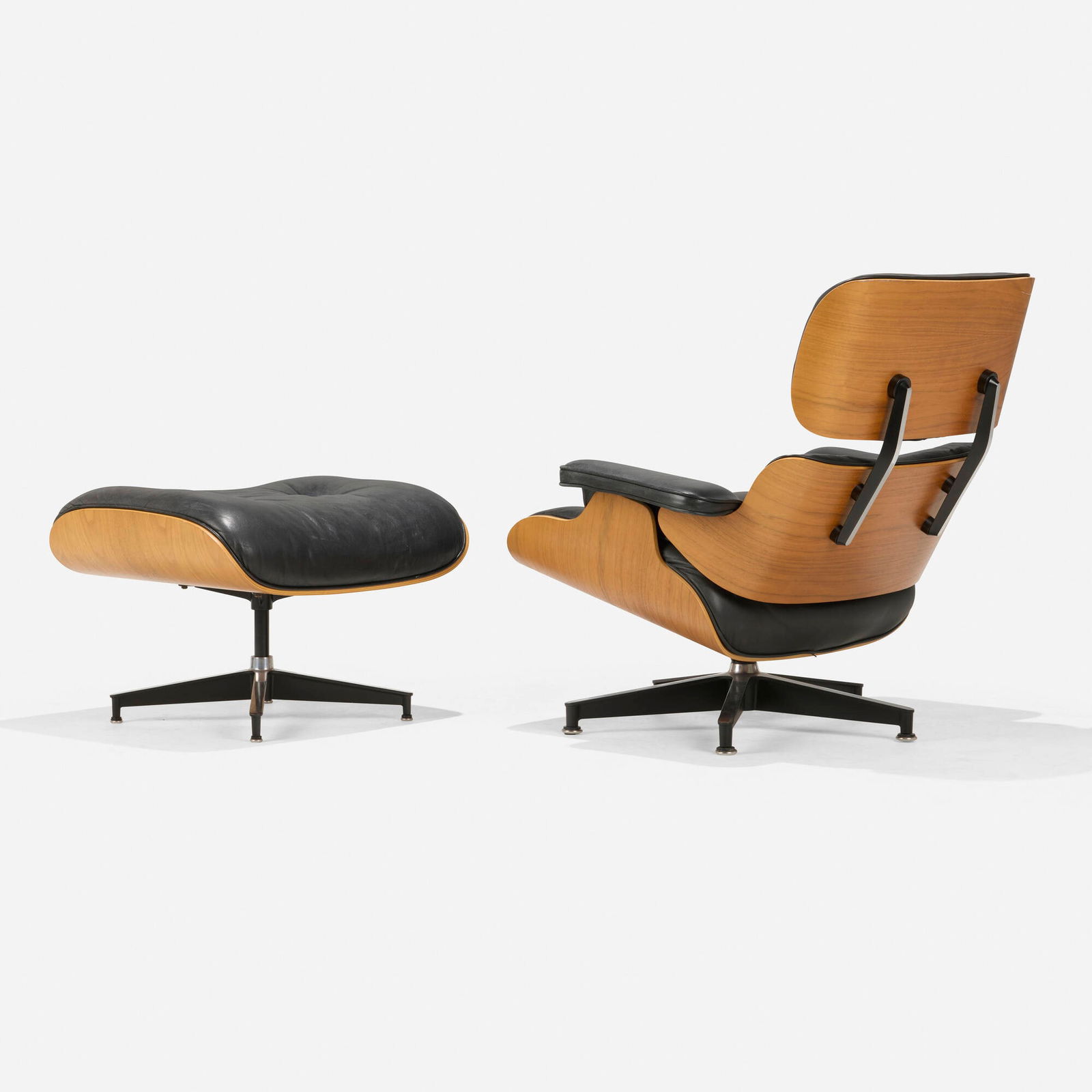 Charles and Ray Eames, 670 lounge chair and 671 ottoman (1 of 5)