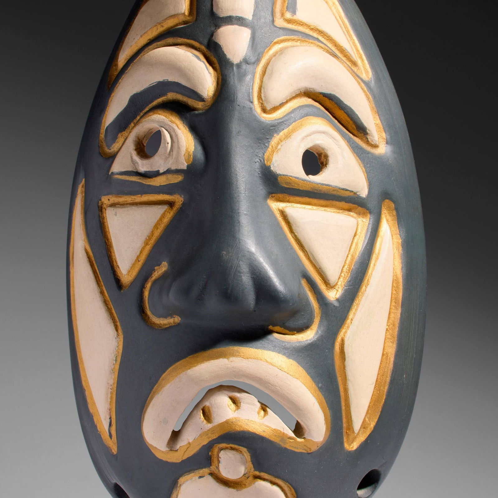 Jacque Sagan, Mask - 4