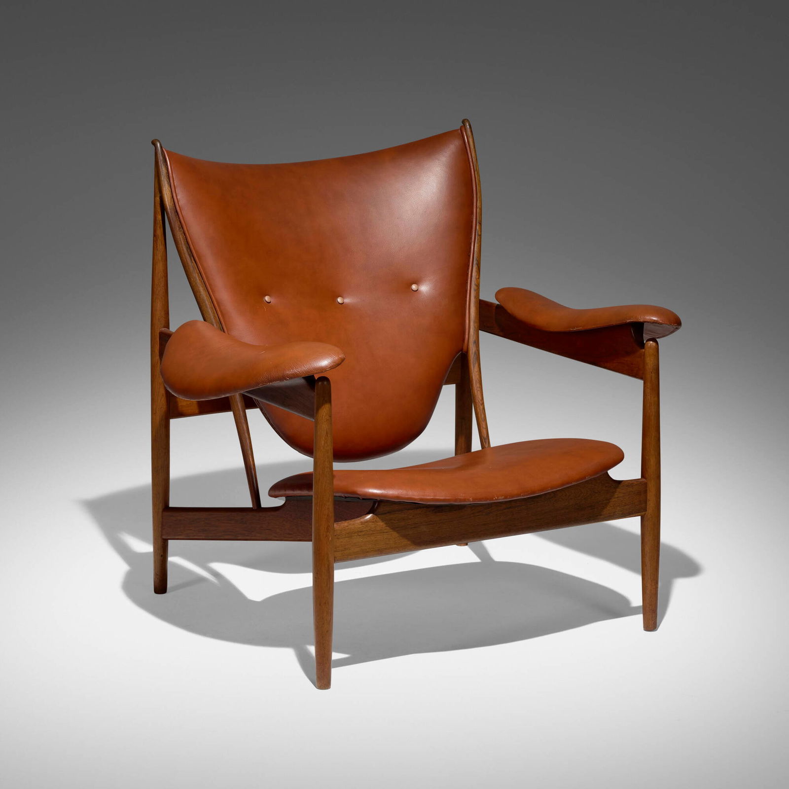 Finn Juhl, Chieftain lounge chair (1 of 6)
