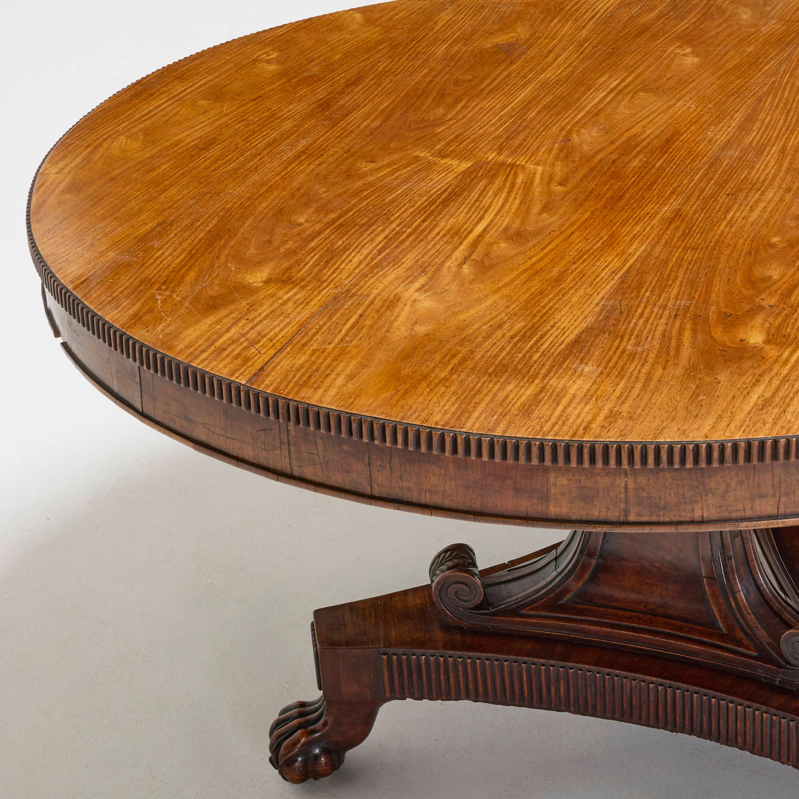Regency, Dining table with claw feet - 4