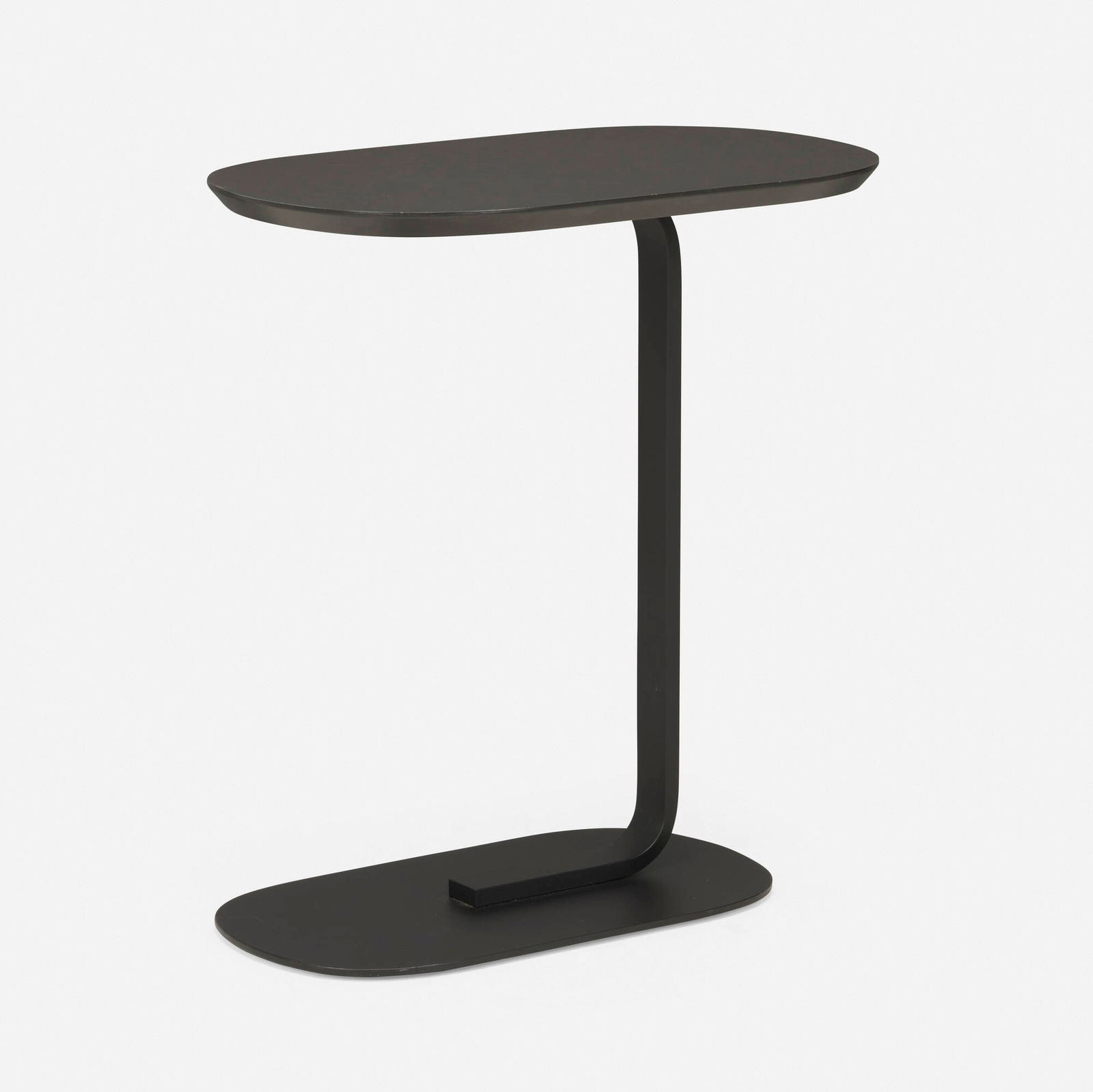 Big-Game Design Studio, Relate occasional table (1 of 4)