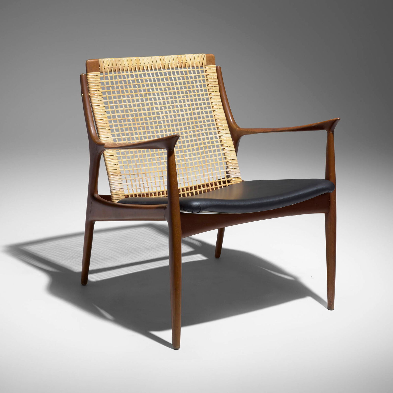 Ib Kofod-Larsen, Lounge chair, model 18-15 (1 of 4)