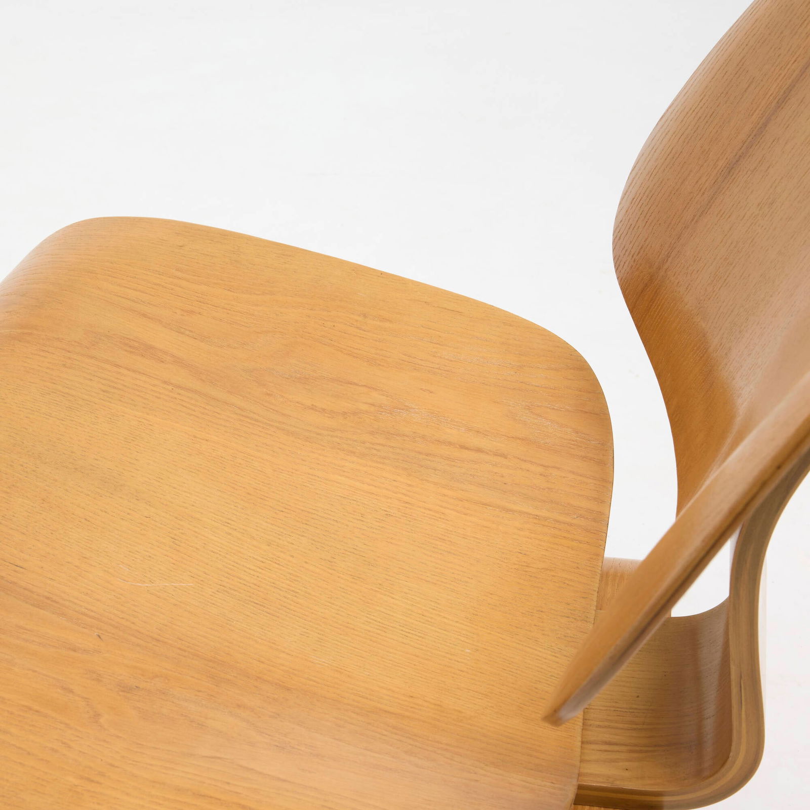 Charles and Ray Eames, LCWs, pair - 4