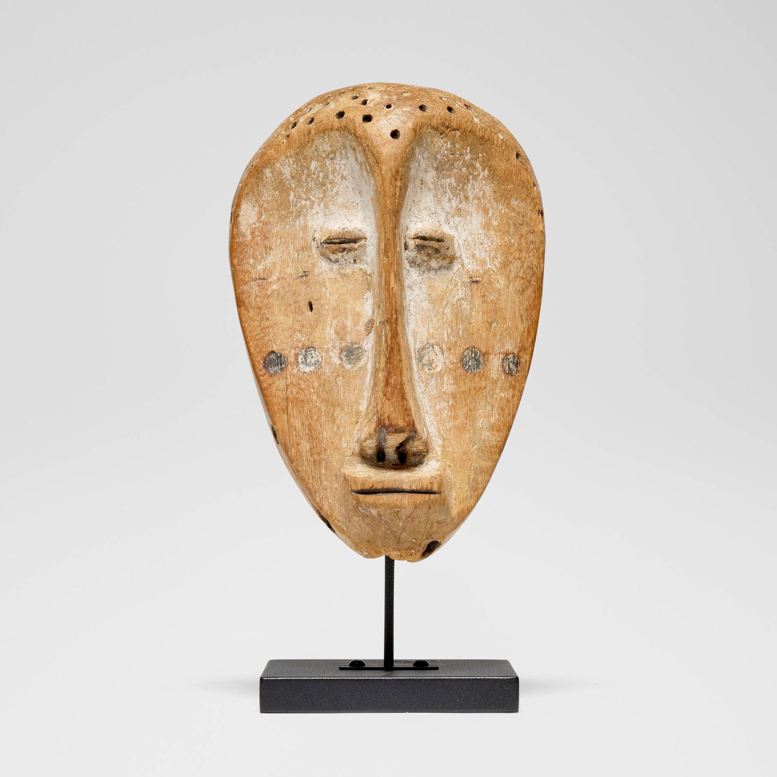 Lega, Bwami mask (1 of 3)