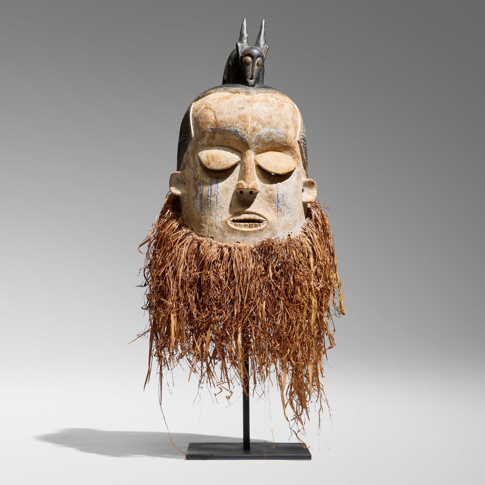 Suku, Hemba helmet mask (1 of 4)