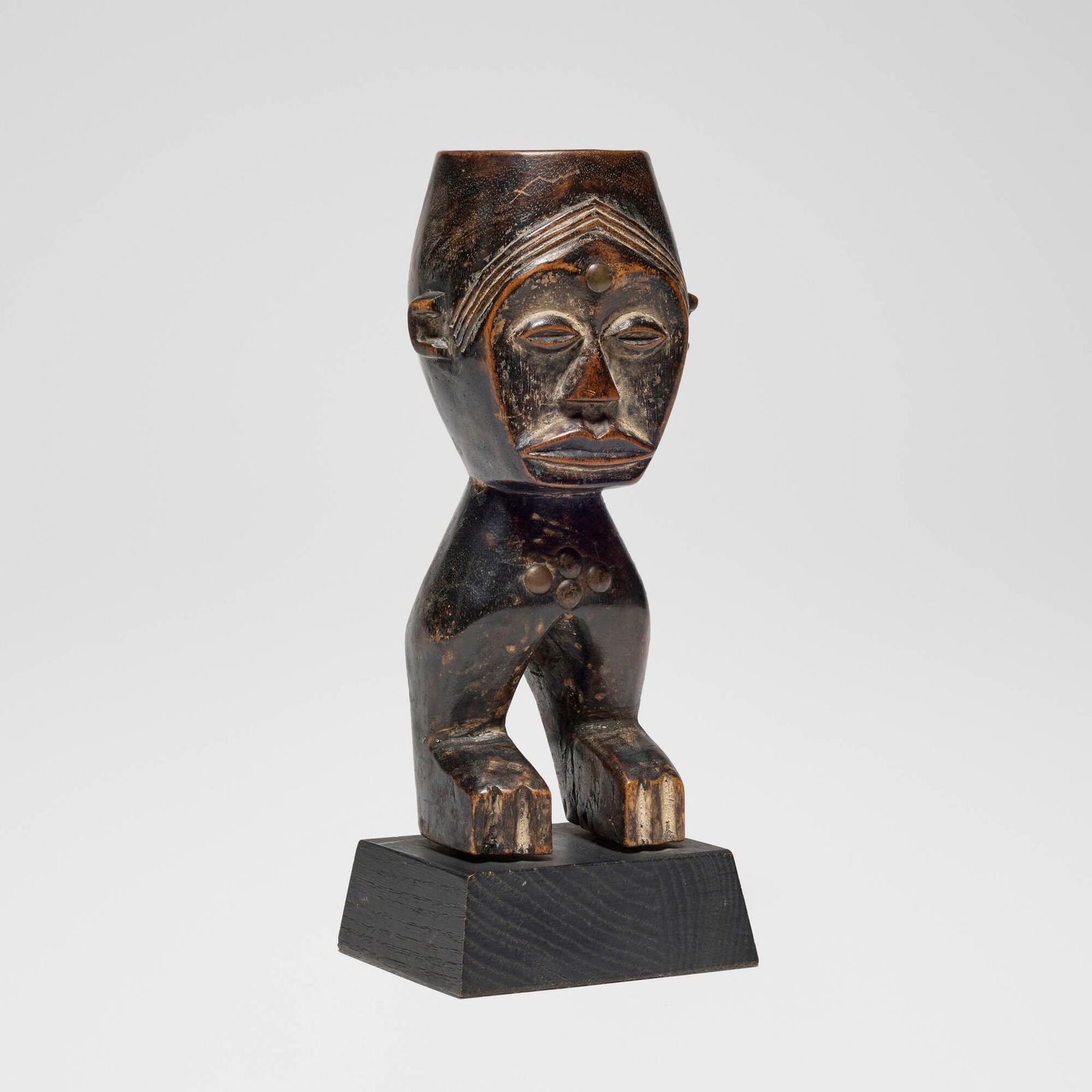 Kuba, Ceremonial cup: Kuba Ceremonial cup Democratic Republic of the Congo, 20th century carved wood 9.75 h x 3.75 w x 3 d in (25 x 10 x 8 cm) Provenance: Jean-Pierre Hallet, Malibu | Private Collection, Los Angeles 