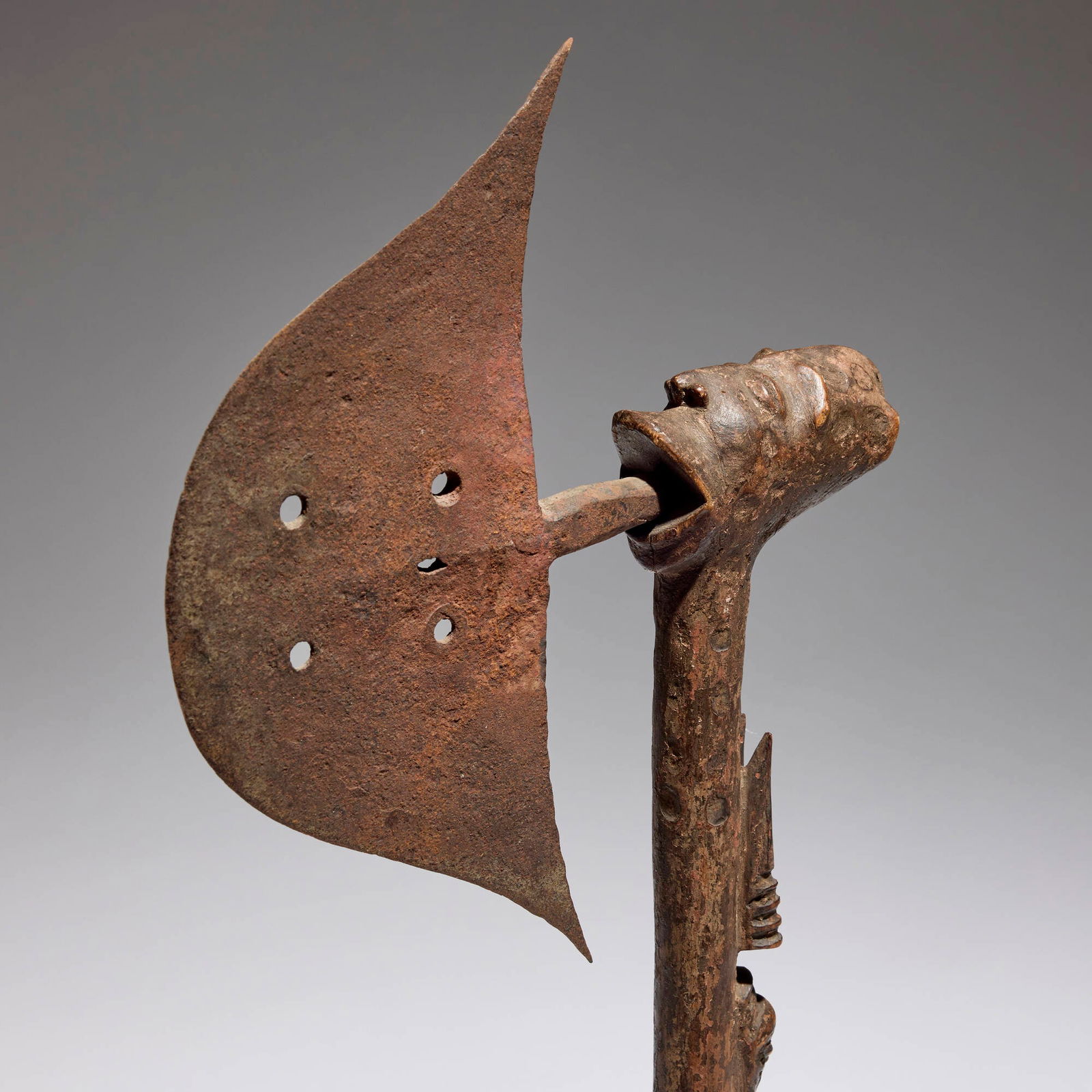 Pende, Ceremonial axe - 4