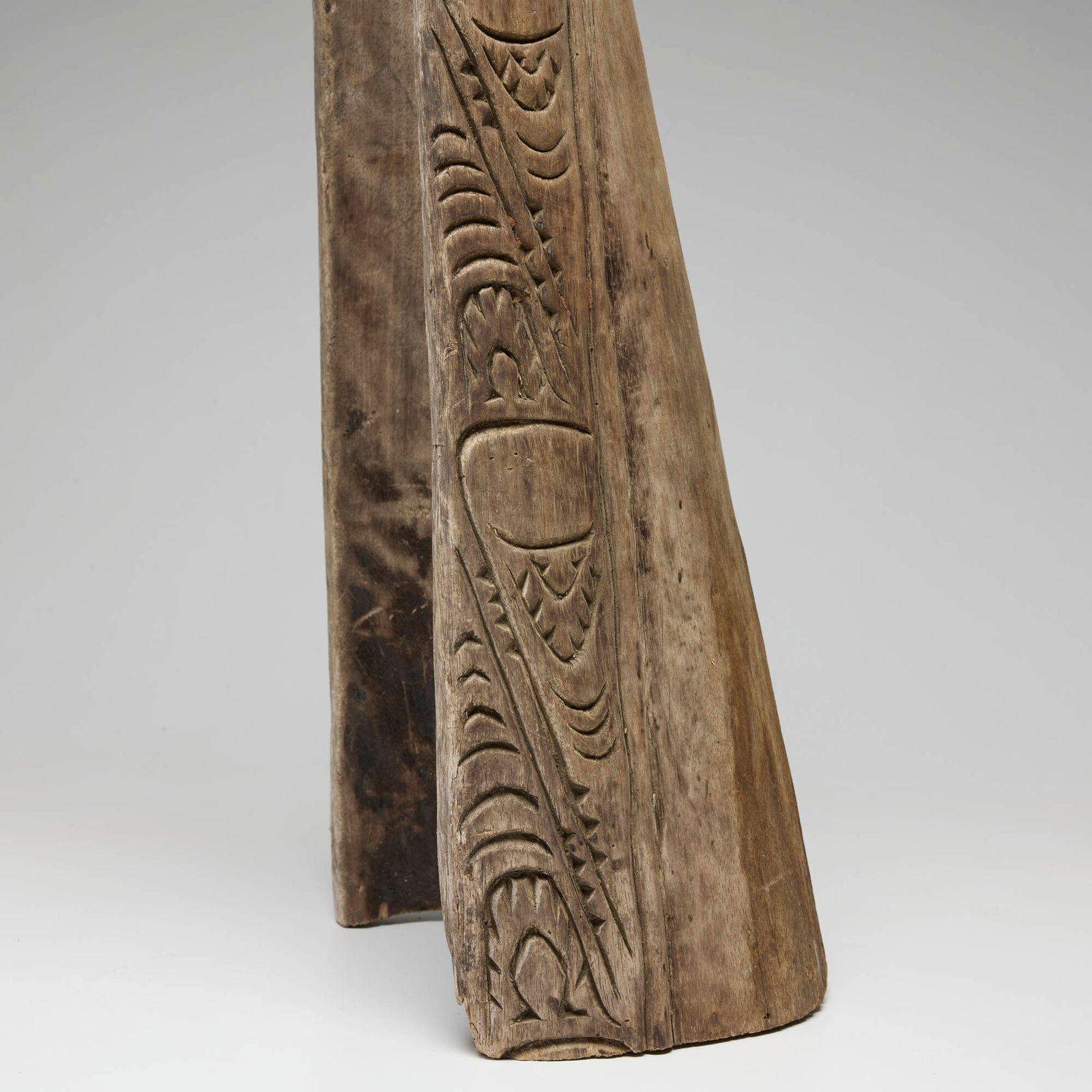 Ramu River, Canoe prows, pair - 5