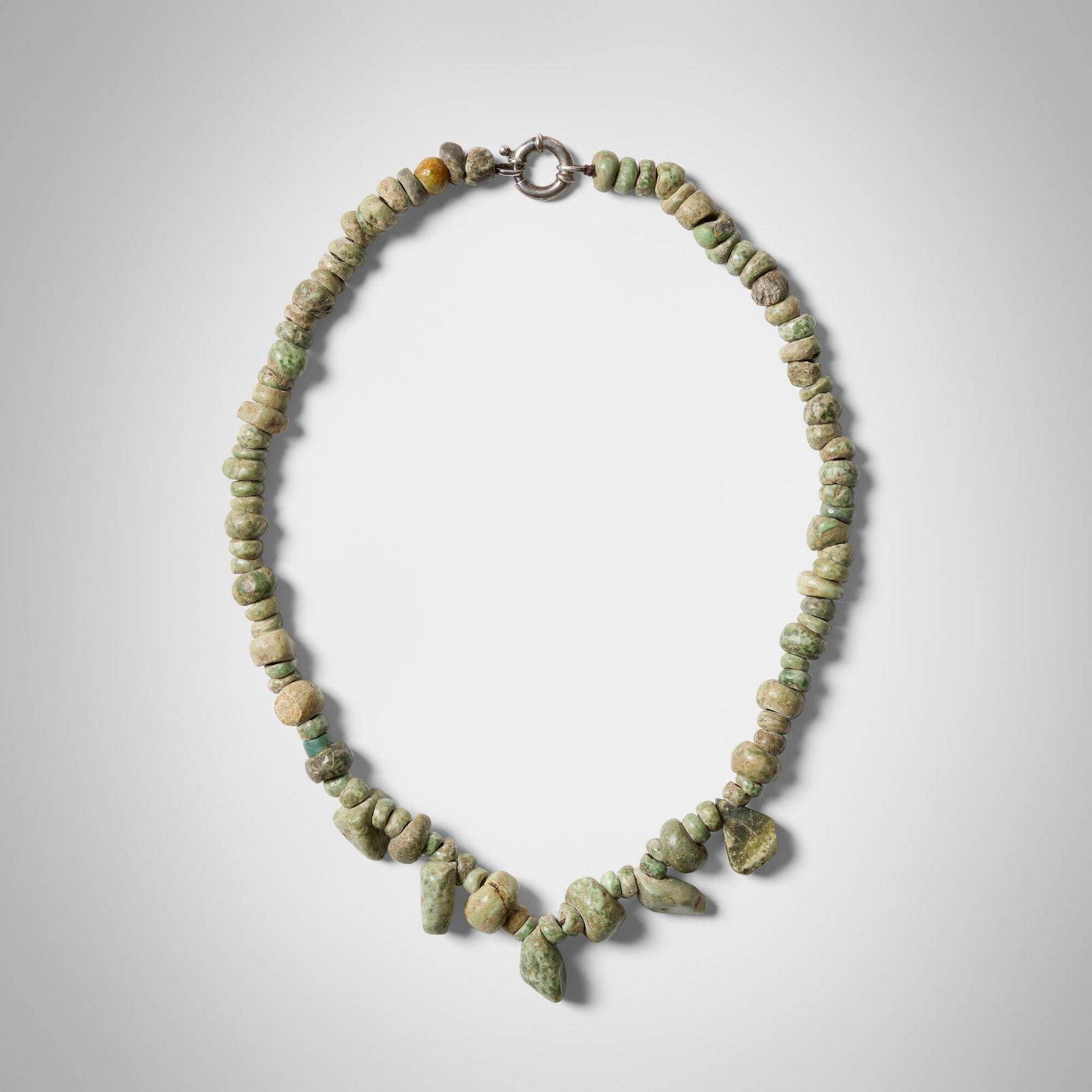 Mezcala, Greenstone necklace (1 of 4)