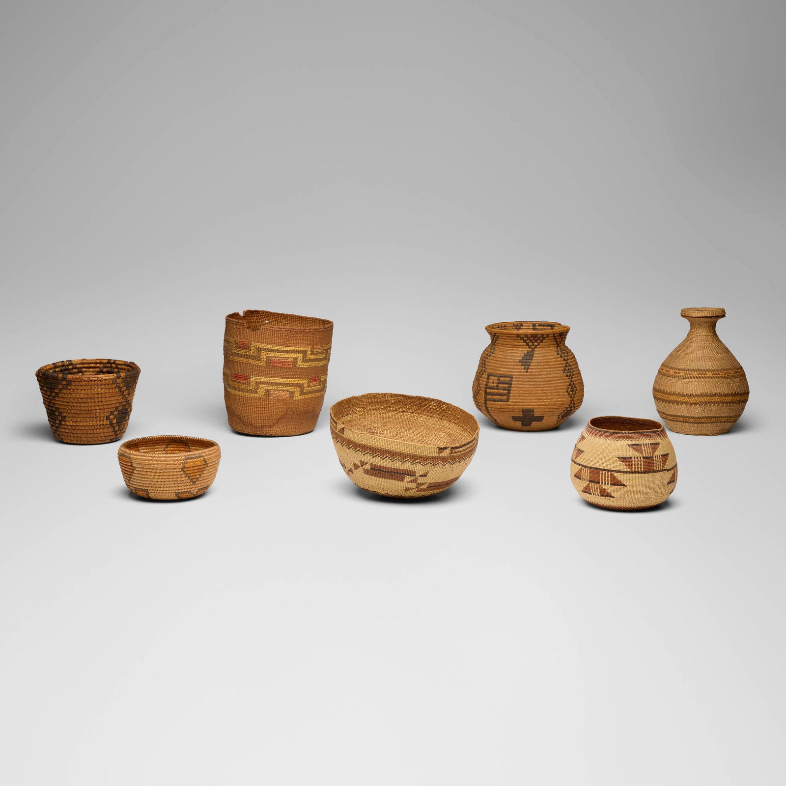 Native American, Collection of seven baskets (1 of 5)