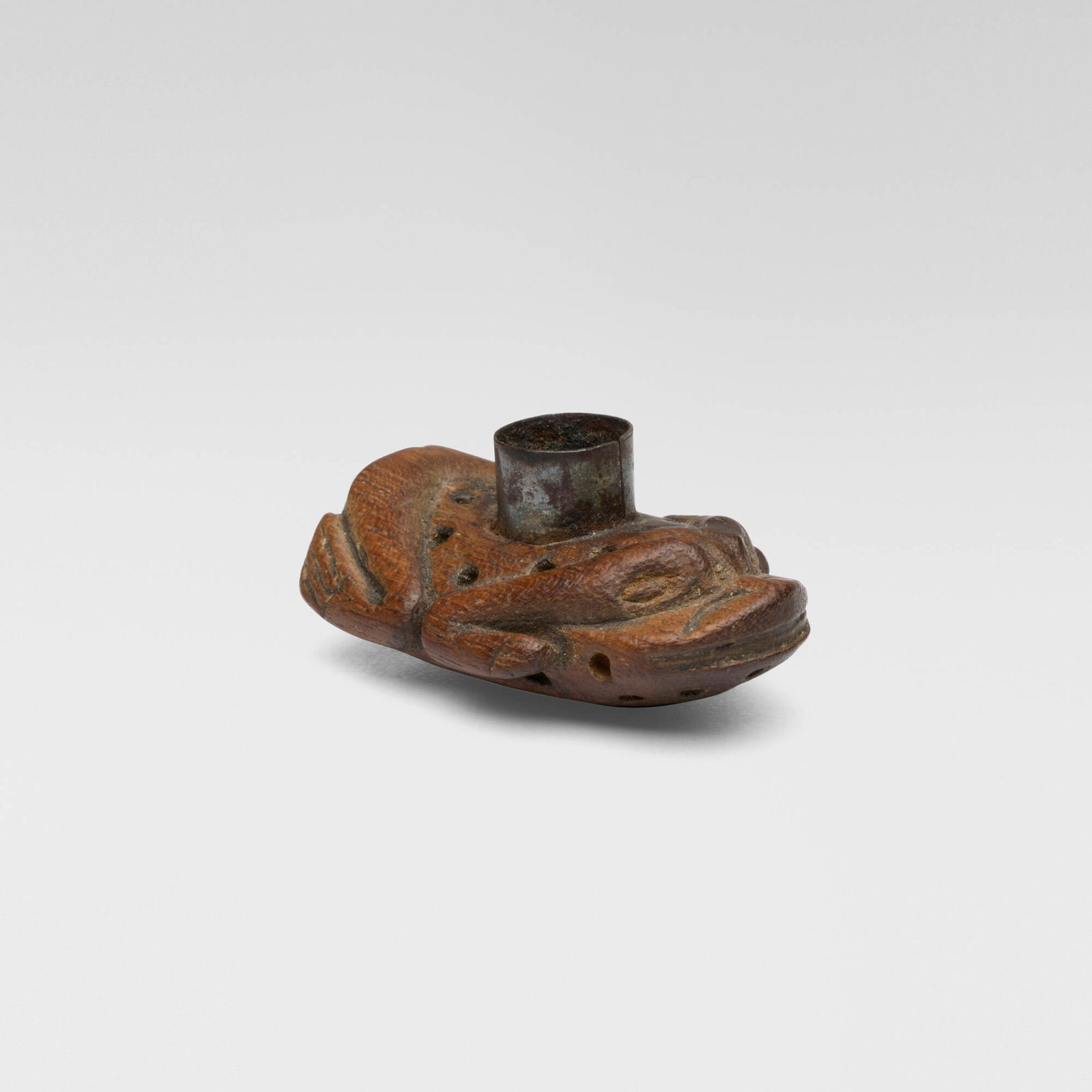 Tlingit, Effigy pipe with carved frog (1 of 4)