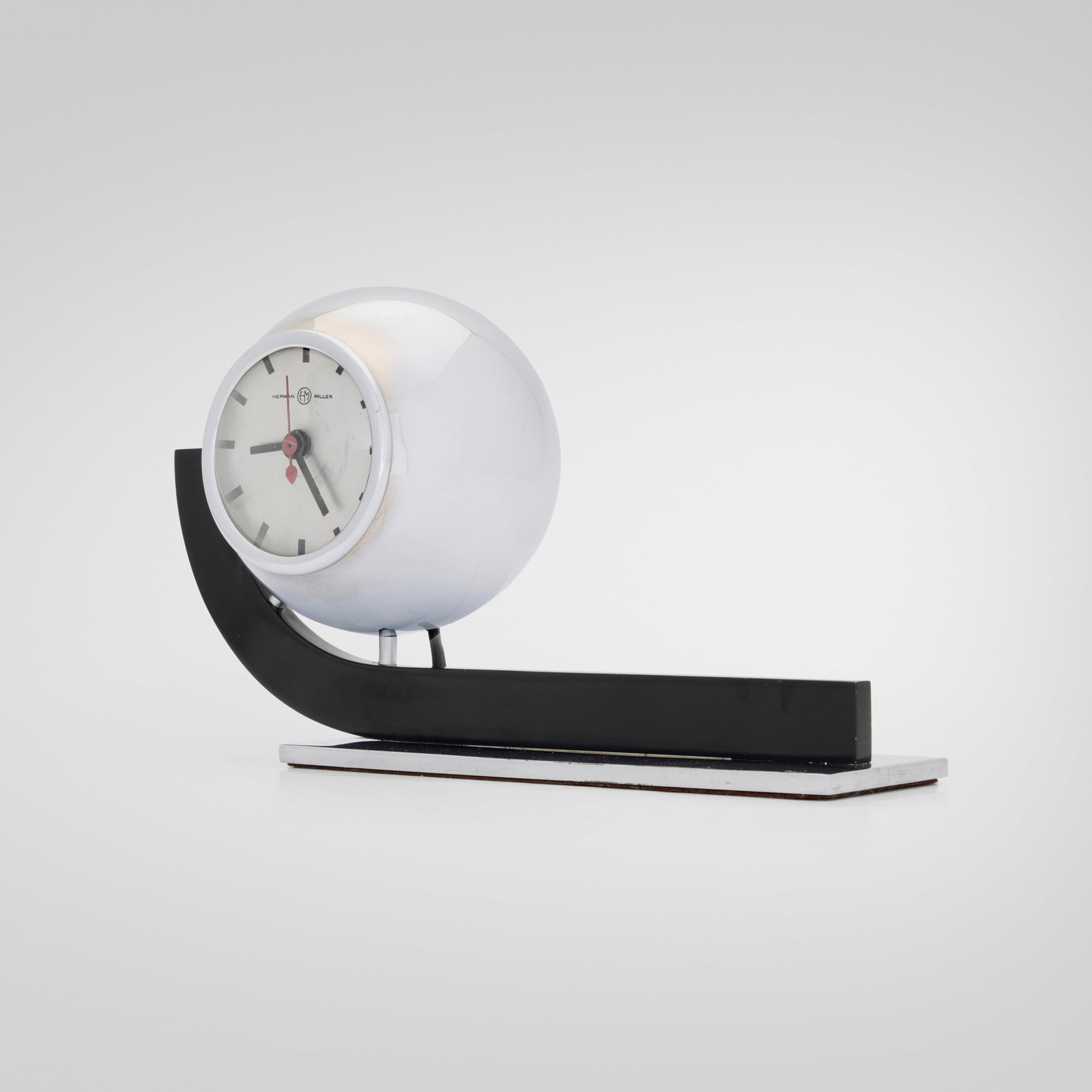 Gilbert Rohde, Table clock - 2