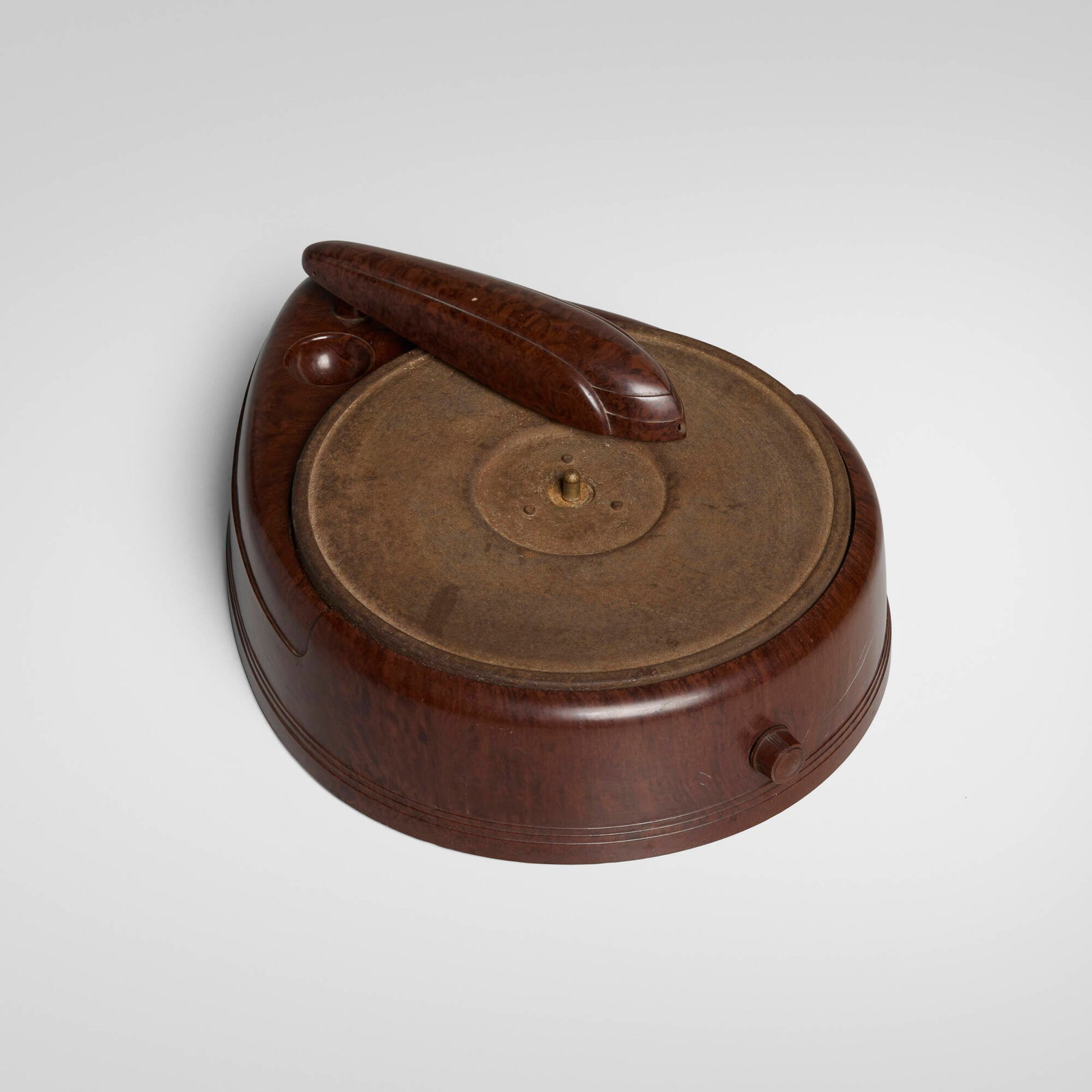 John Vassos, Record player, model CJM3 - 2