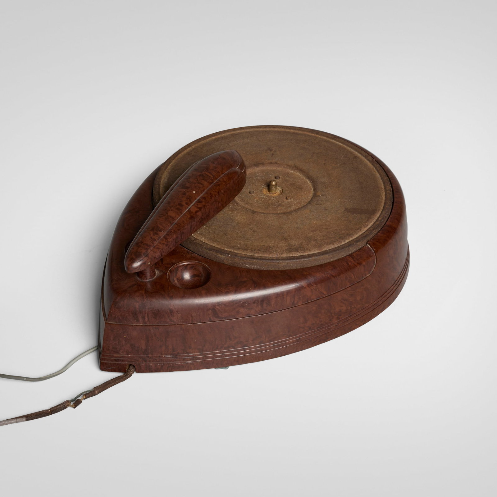 John Vassos, Record player, model CJM3 - 3