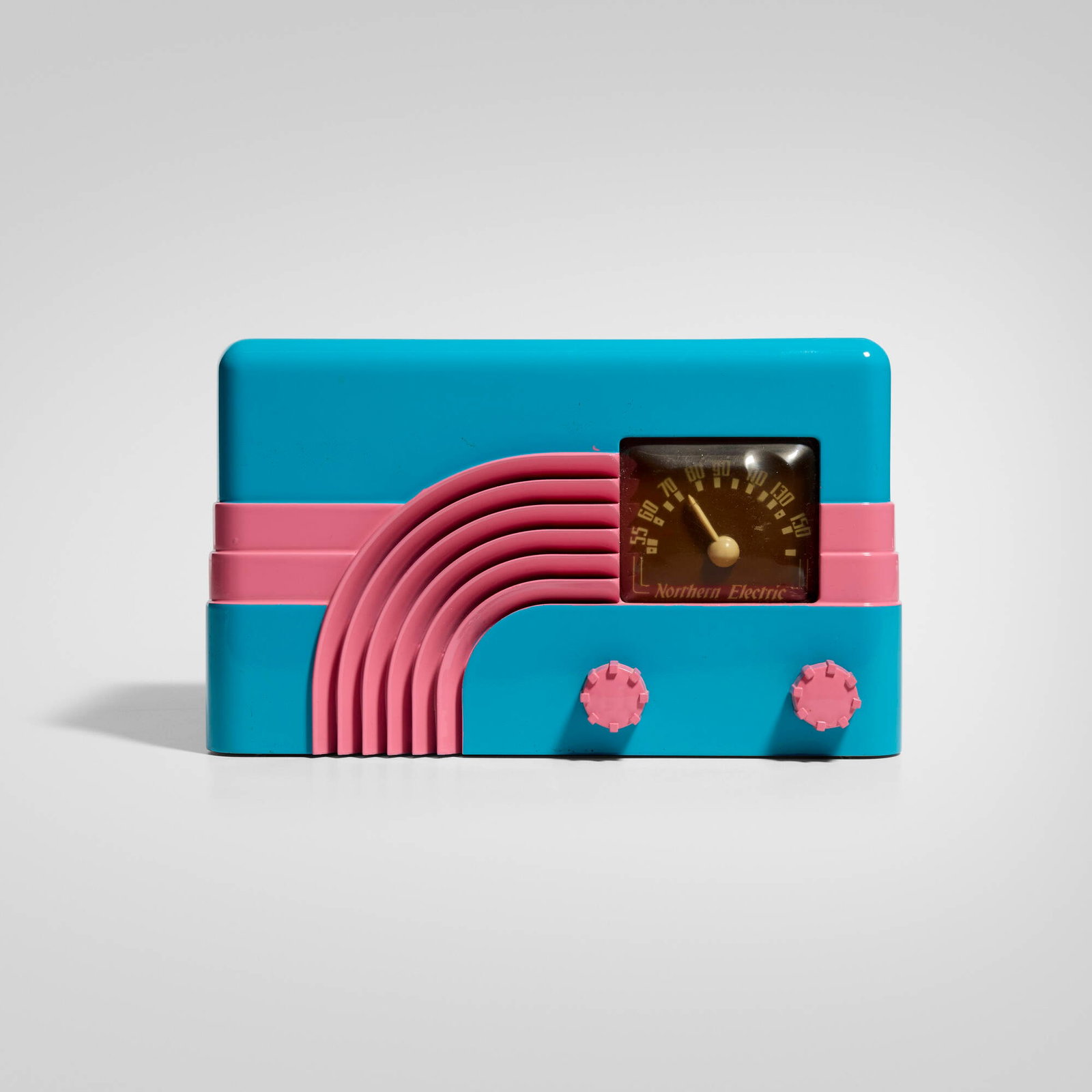 Northern Electric, Baby Champ radio, model 5110: Northern Electric Baby Champ radio, model 5110 Canada, 1946-47painted Bakelite, plastic 6.25 h x 10.75 w x 6.5 d in (16 x 27 x 17 cm) Screen-printed manufacturer's mark to dial 'Northern Elect