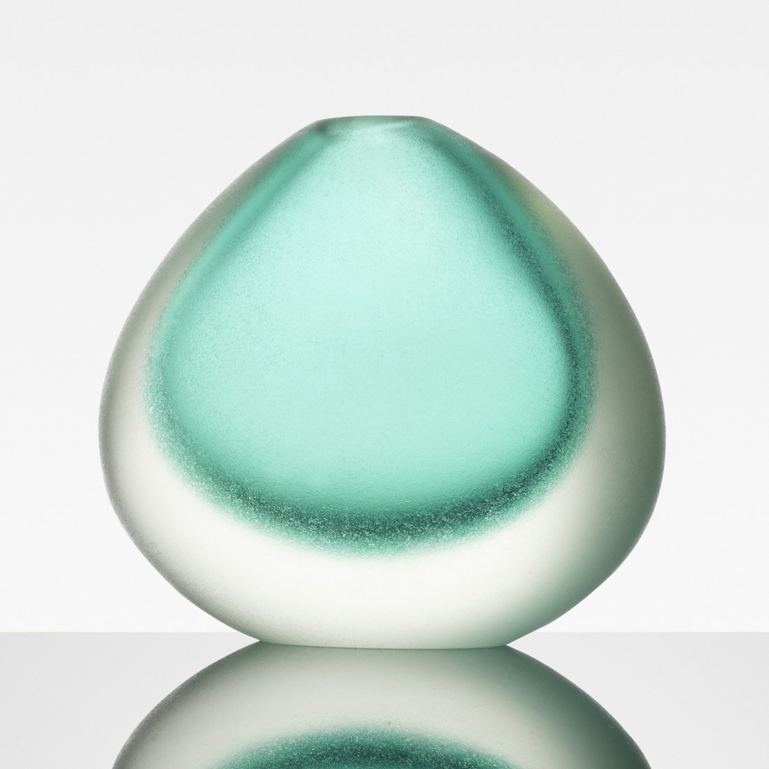 Flavio Poli Sommerso vase: Flavio Poli Sommerso vase Seguso Vetri D'Arte Italy, c. 1950 sommerso and corroso glass 8.5 w x 4.5 d x 7.5 h inches Literature: Murano Glass 1945-1970, Heiremans, pl. 116