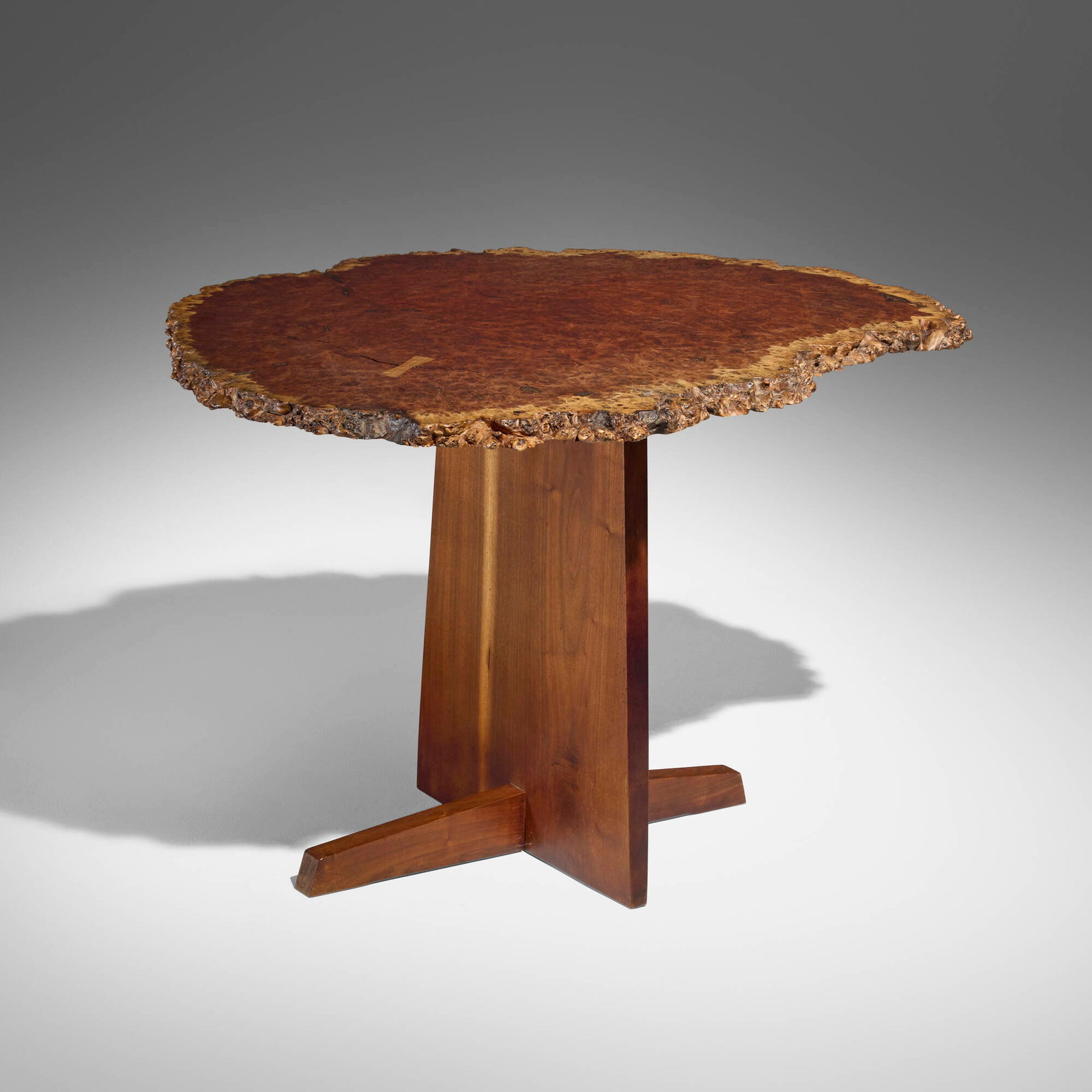 Mira Nakashima, Minguren I end table (1 of 7)