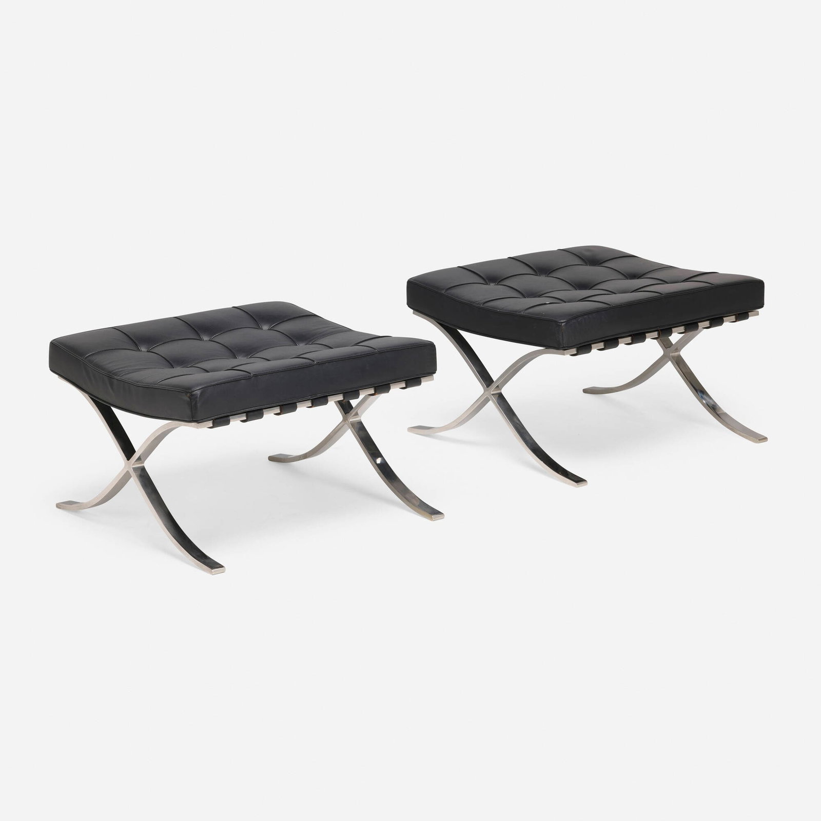 Ludwig Mies van der Rohe, Barcelona ottomans, pair (1 of 4)