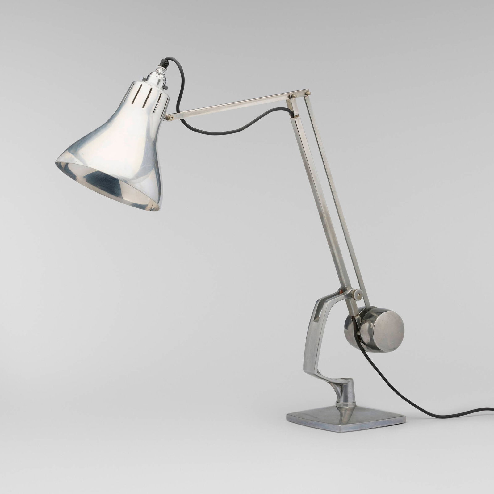 Hadrill & Horstmann, Counterbalance table lamp (1 of 3)