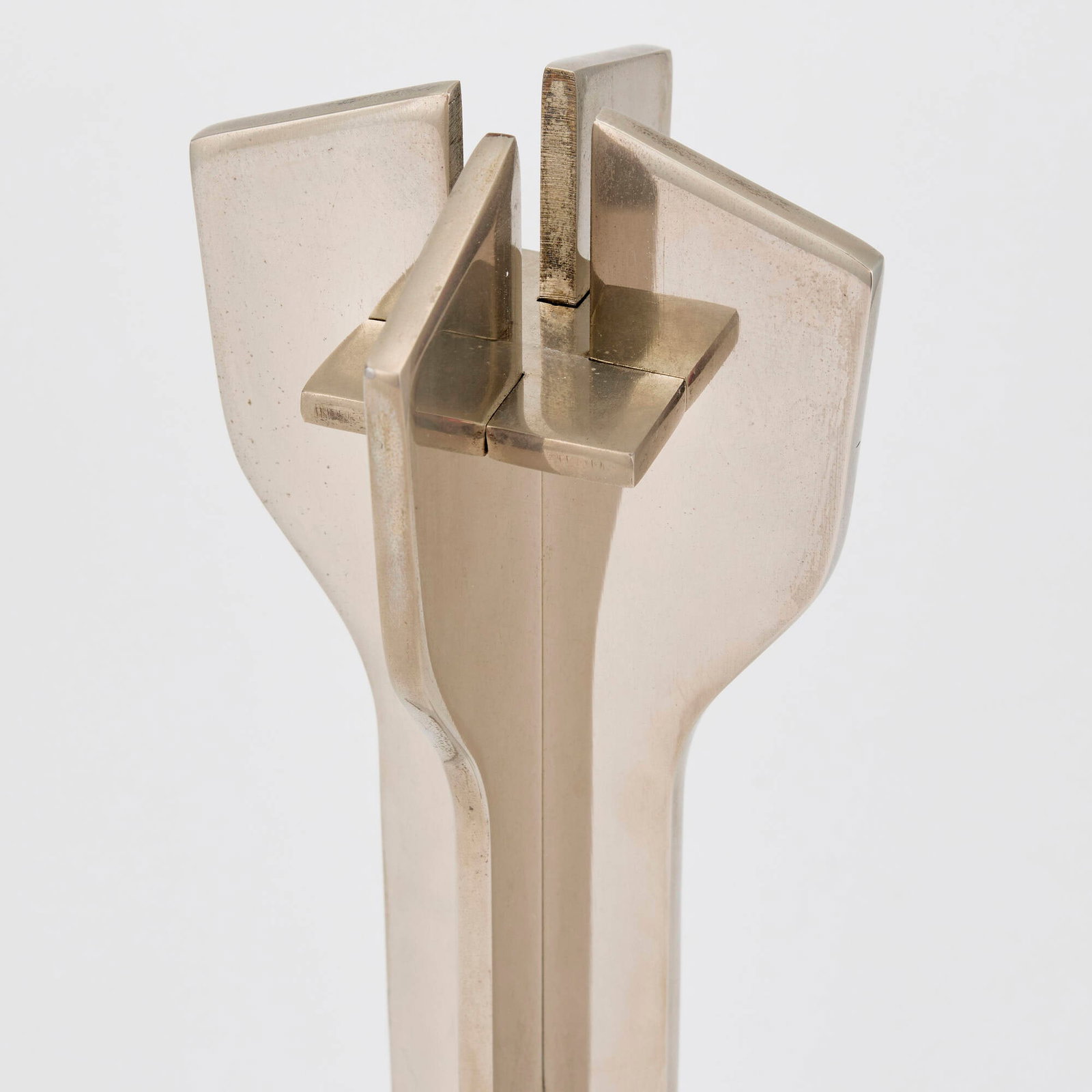 Marcel Breuer, Candlestick - 3