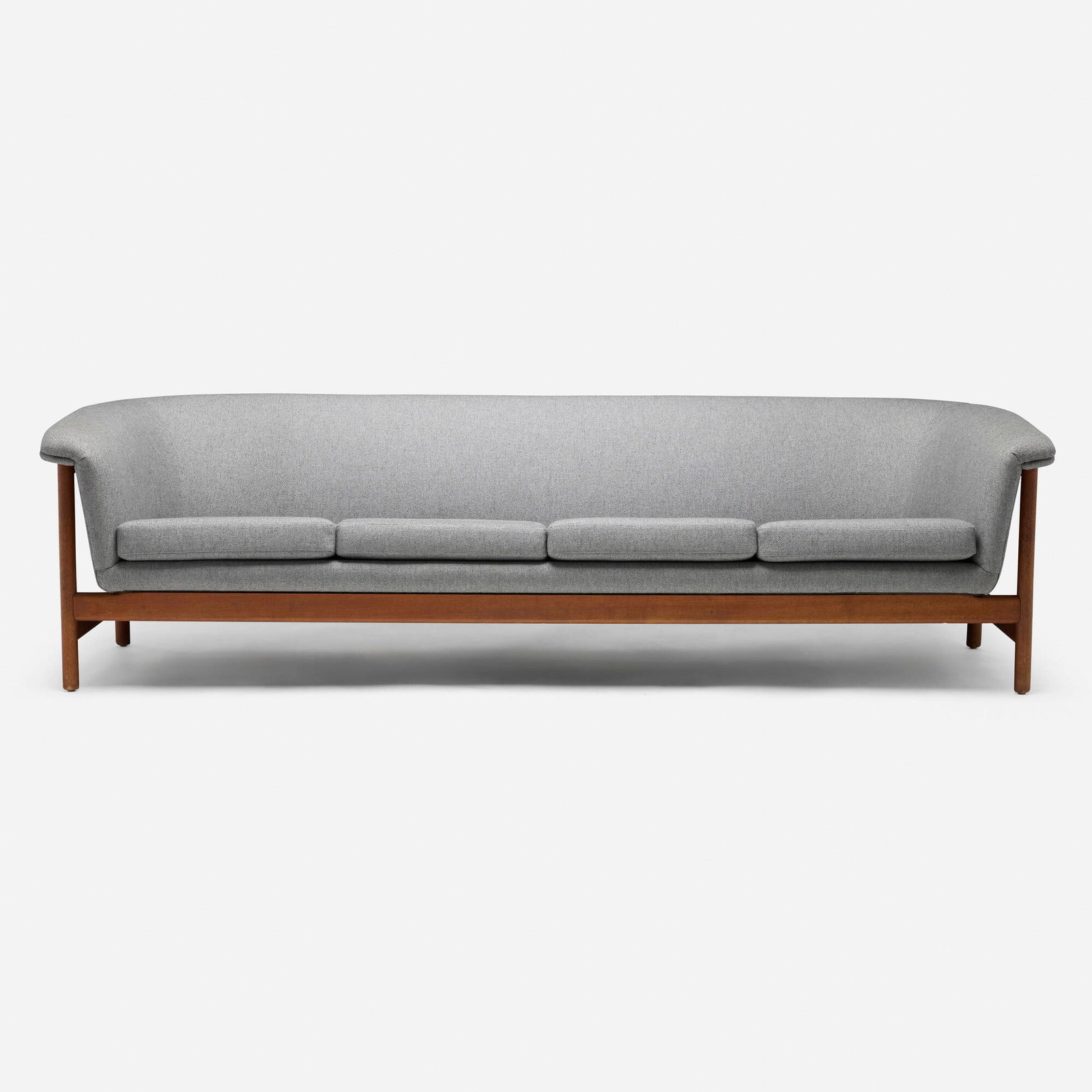 Norwegian, Sofa (1 of 5)