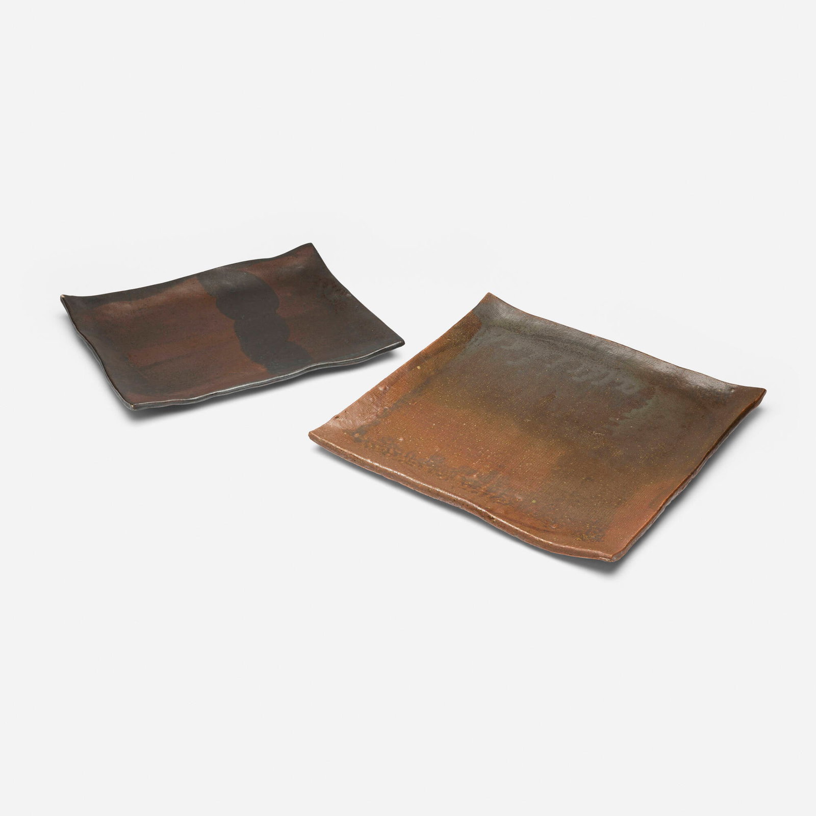 Toshiko Takaezu, Large slab and plate: Toshiko Takaezu Large slab and plate USA, c. 1973 glazed stoneware 1.5 h x 12 w x 15.75 d in (4 x 30 x 40 cm) 1.5 h x 17 w x 17.5 d in (4 x 43 x 44 cm) Inscribed to verso of slab 'To: Cioffis Pizza