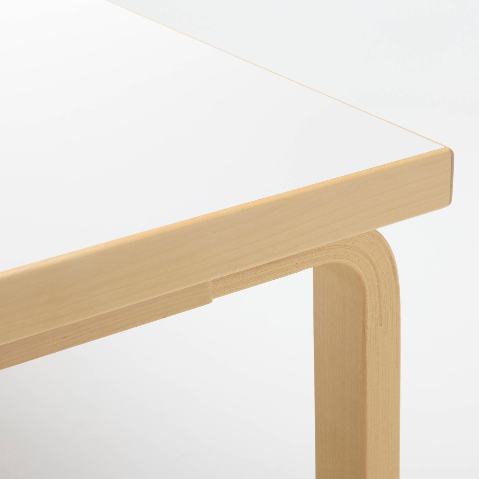 Alvar Aalto, Table, model 81B - 3