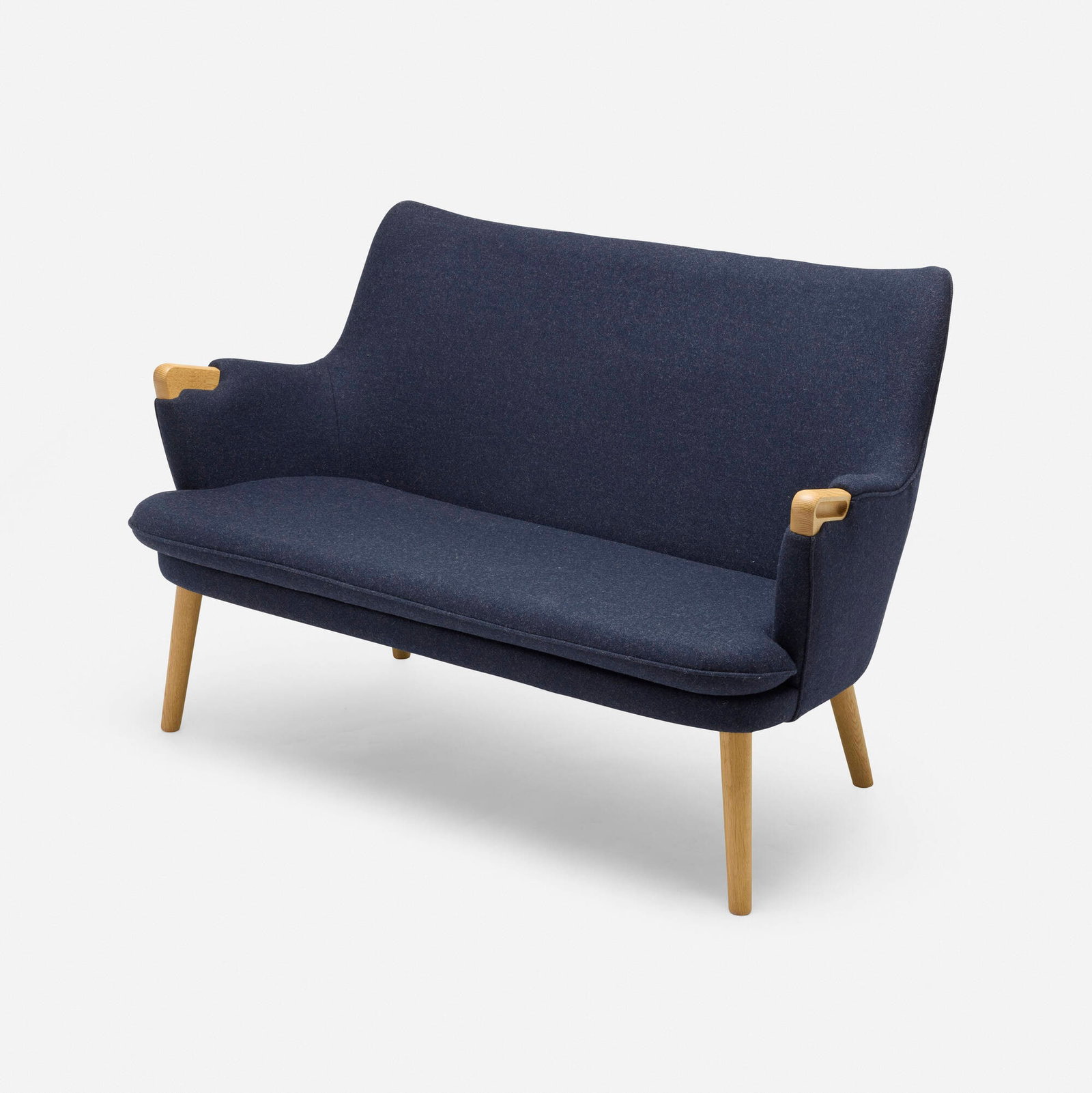 Hans J. Wegner, Sofa, model CH 72 - 3