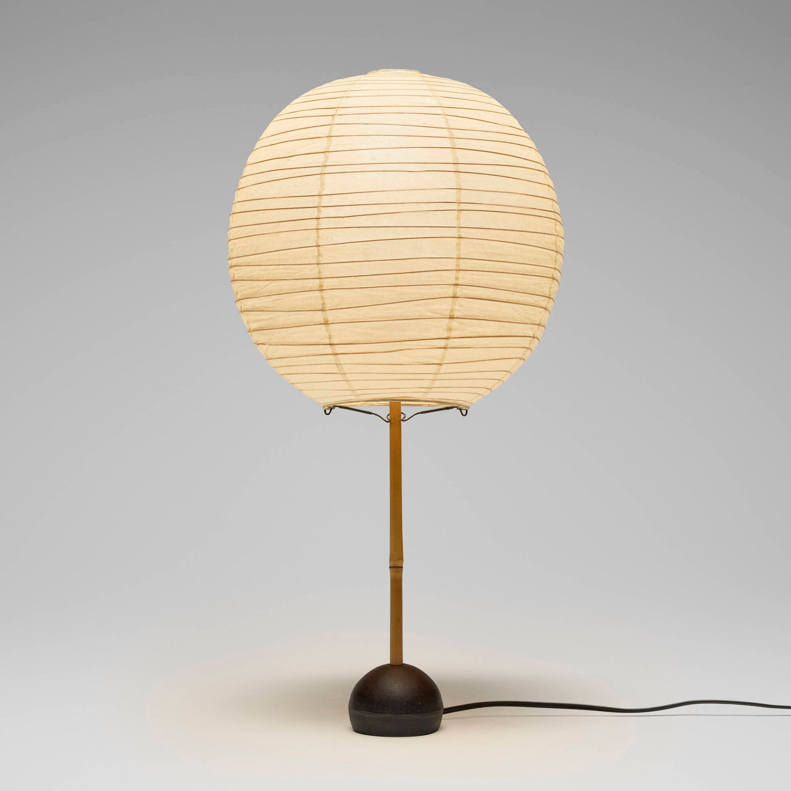 Isamu Noguchi, Akari light sculpture, model BB1-30A (1 of 4)