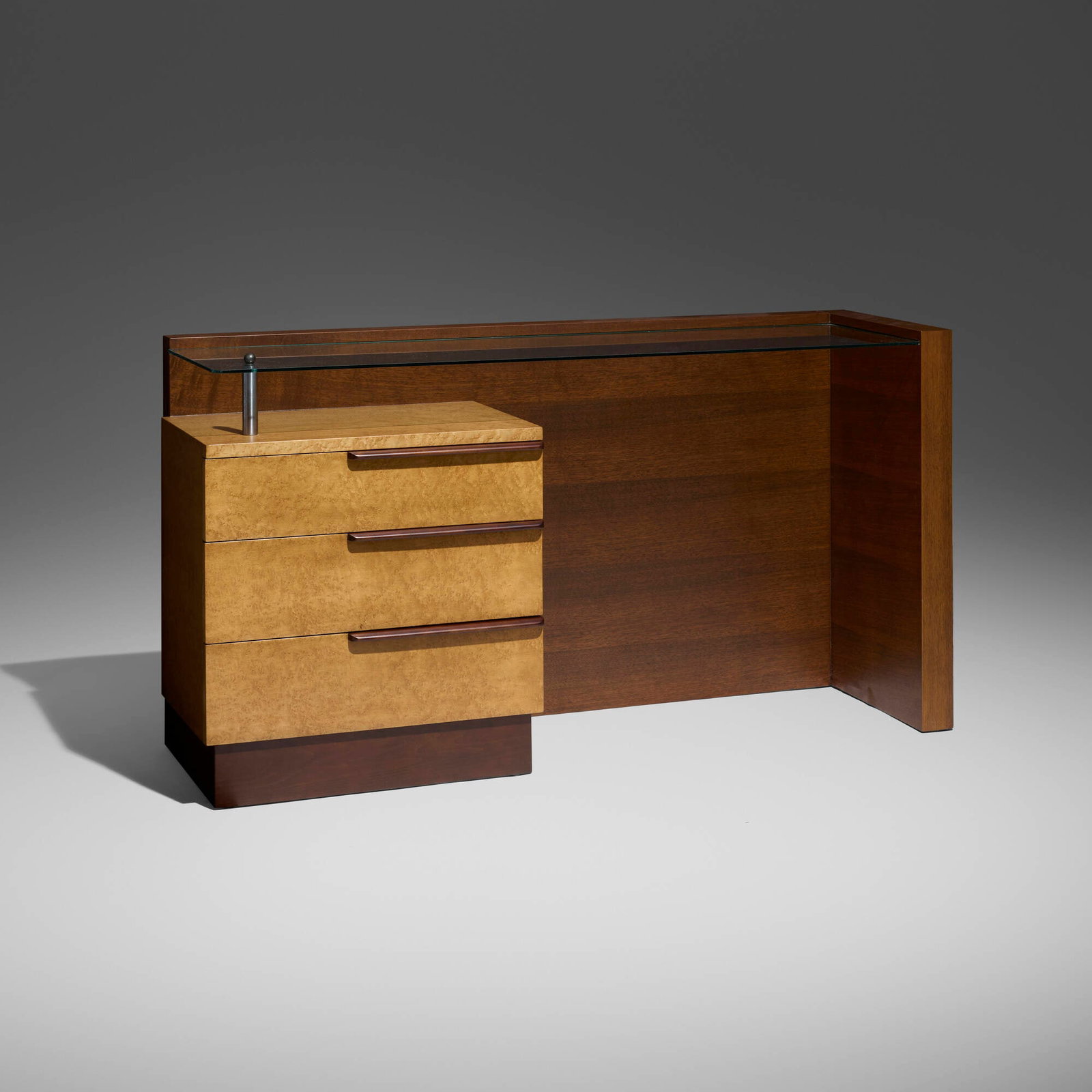 Gilbert Rohde, Vanity, model 3626 (1 of 5)