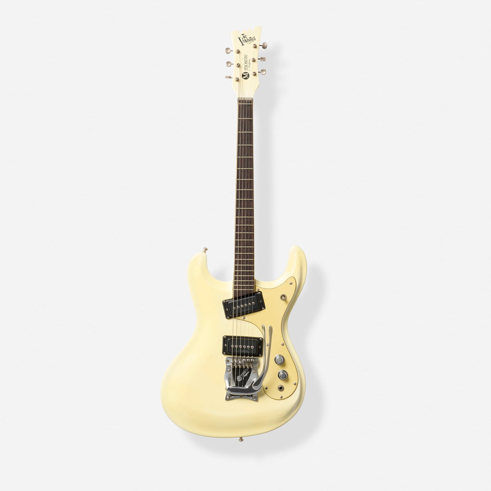 Mosrite of California, The Ventures Model Solidbody Electric Guitar, 1964/65: Mosrite of California The Ventures Model Solidbody Electric Guitar, 1964/65 Bakersfield, USA Vibramute vibrato, spun knobs, 4-bolt neck plate, assembled from parts. Finish: Pearl White Serial n