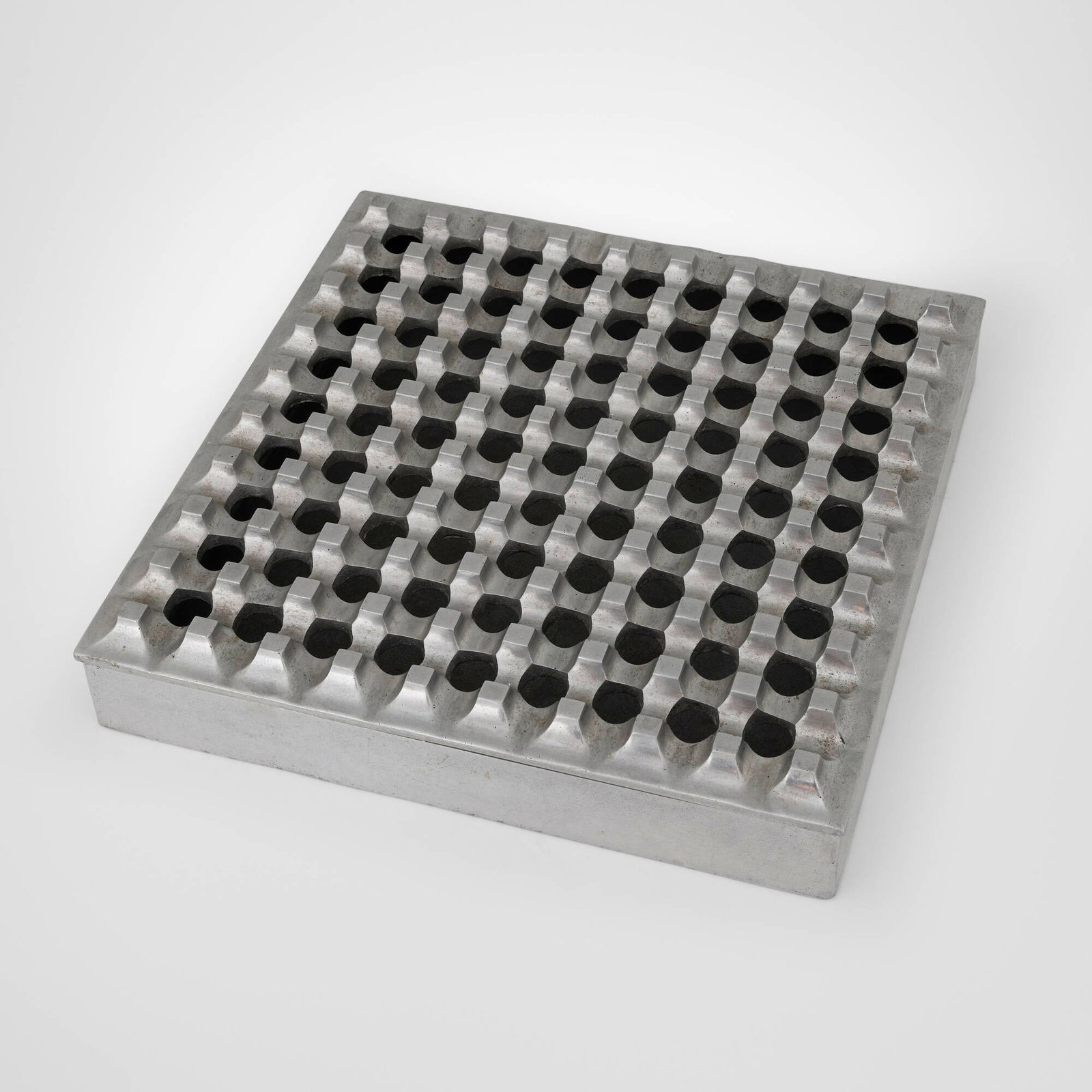 Holger Backstrom and Bo Ljungberg, Ultima 30 ashtray: Holger Backstrom and Bo Ljungberg Ultima 30 ashtray Diverse Ting Sweden, c. 1965 aluminum 2 h x 12 w x 12 d in (5 x 30 x 30 cm) Decal manufacturer's label to underside 'design Lj