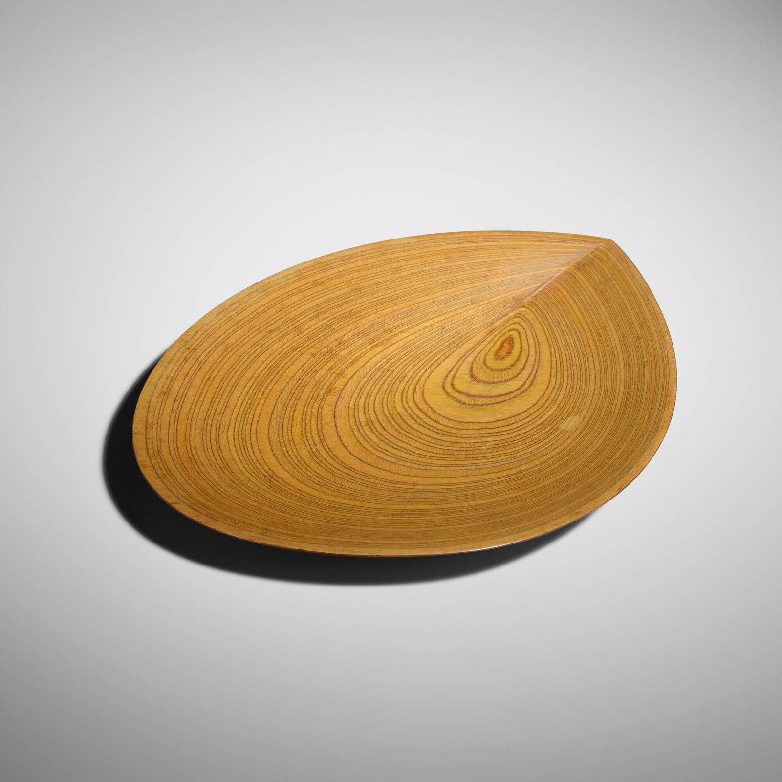 Tapio Wirkkala, Leaf tray: Tapio Wirkkala Leaf tray Soinne & Kni Oy Finland, c. 1951 laminated birch 1.25 h x 11 w x 8.75 d in (3 x 28 x 22 cm) Signed to underside 'W'. Literature: Tapio Wirkkala: Eye, Hand and Thought,