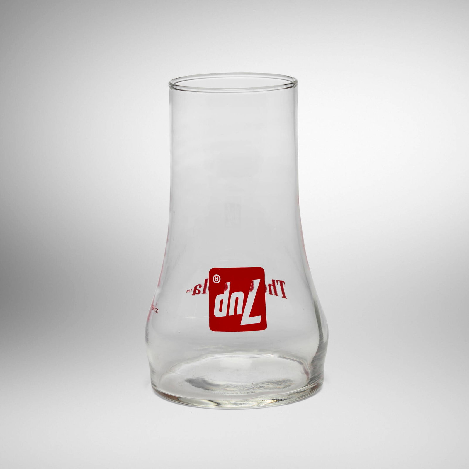 Daniel Jerome Obendorfer, 7Up promotional glass: Daniel Jerome Obendorfer 7Up promotional glass Libbey Glass Company USA, c. 1975 screenprint in colors on glass 5.75 h x 3.375 dia in (15 x 9 cm) This design was used as promotional giveaw