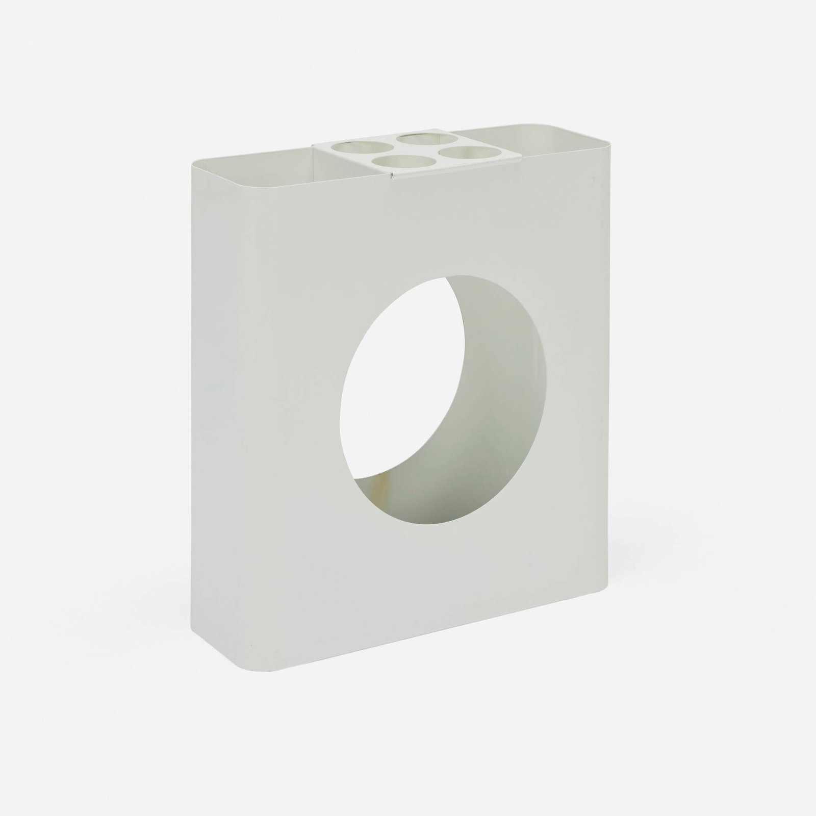Cascando, Flow I umbrella stand: Cascando Flow I umbrella stand The Netherlands, 21st century enameled steel 18.625 h x 17.625 w x 16.375 d in (47 x 45 x 42 cm) This work will ship from Chicago, Illinois.