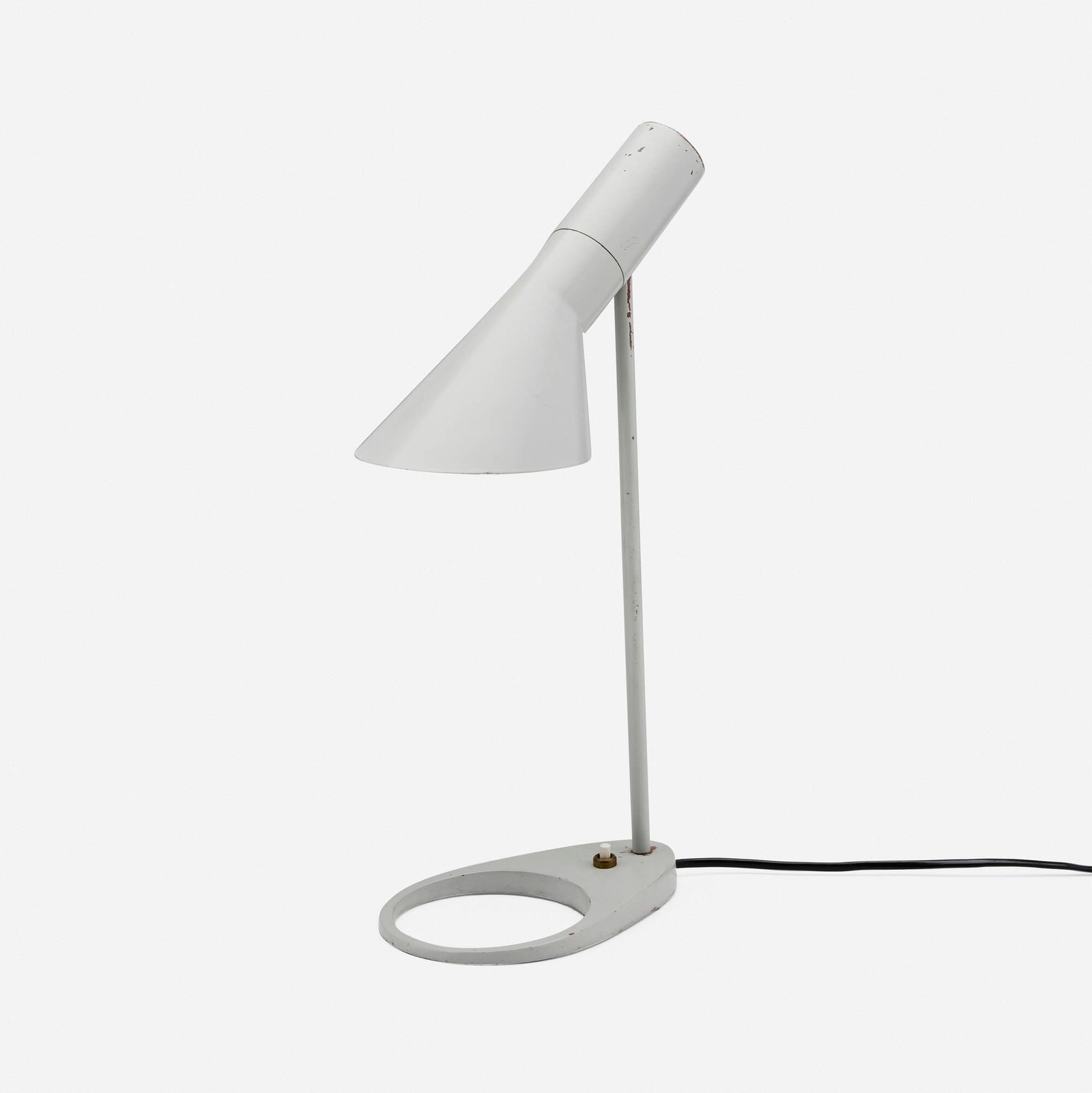 Arne Jacobsen, Visor table lamp - 2