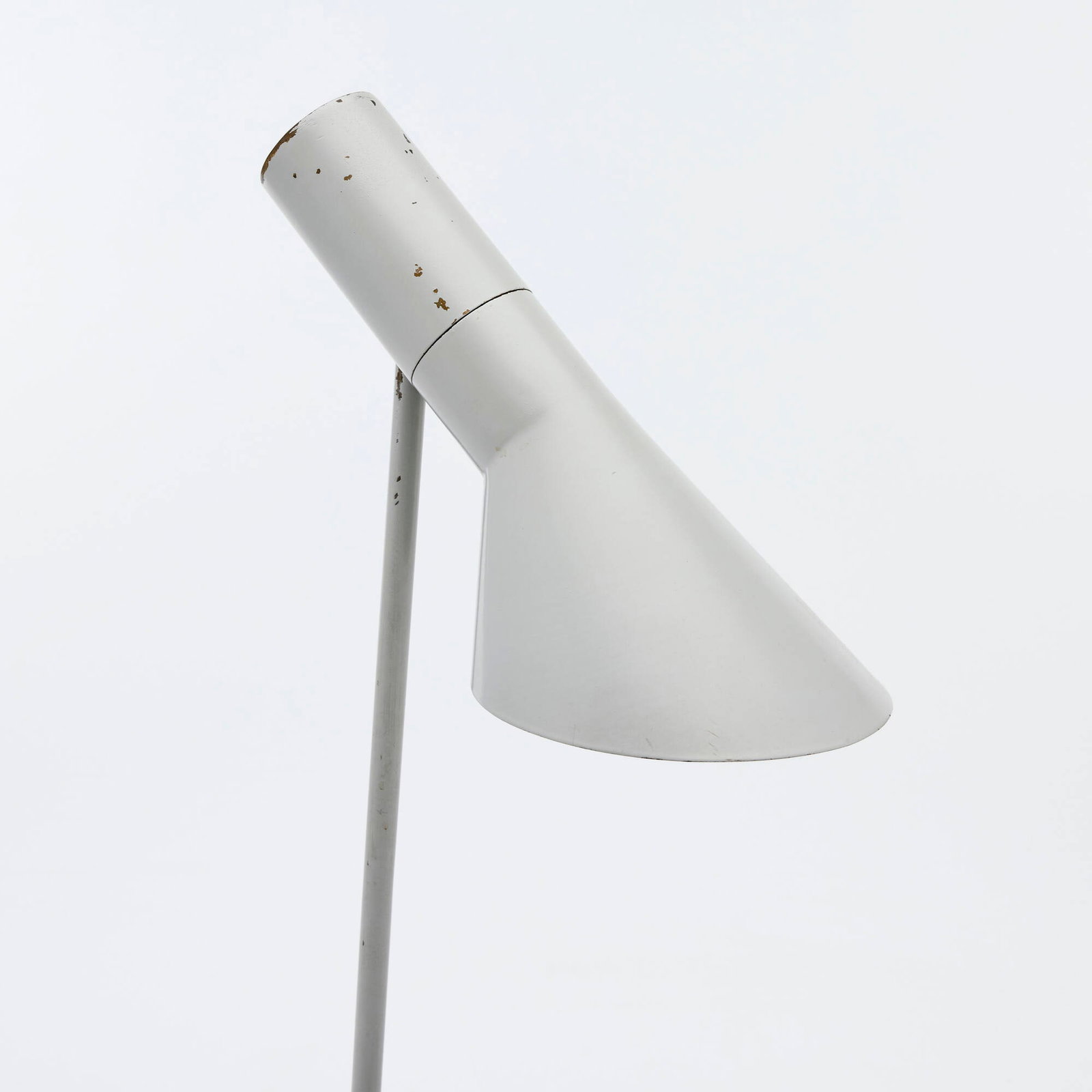 Arne Jacobsen, Visor table lamp - 4