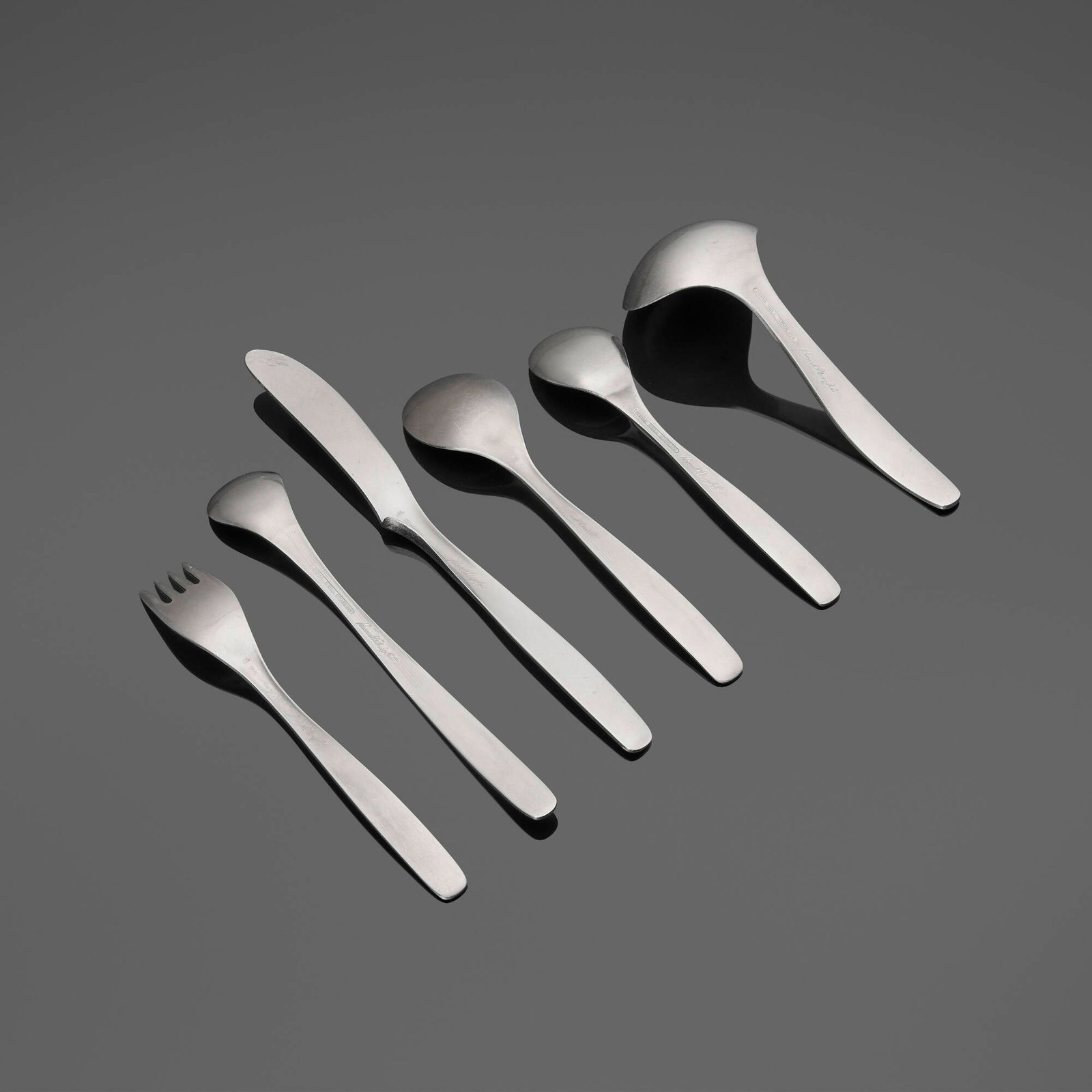 Russel Wright, Pinch flatware service - 2