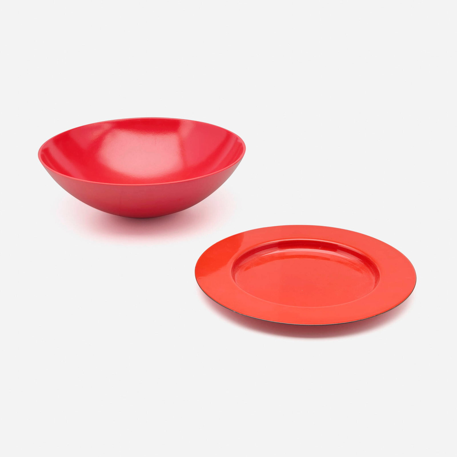 Scandinavian, Krenit bowl and Wartsila plate: Scandinavian Krenit bowl and Wartsila plate c. 1955, c. 1970 melamine, enameled steel bowl: 3.75 h x 11.375 dia in (10 x 29 cm) plate: 0.75 h x 10.5 dia in (2 x 27 cm) Lot is comprised of a Krenit