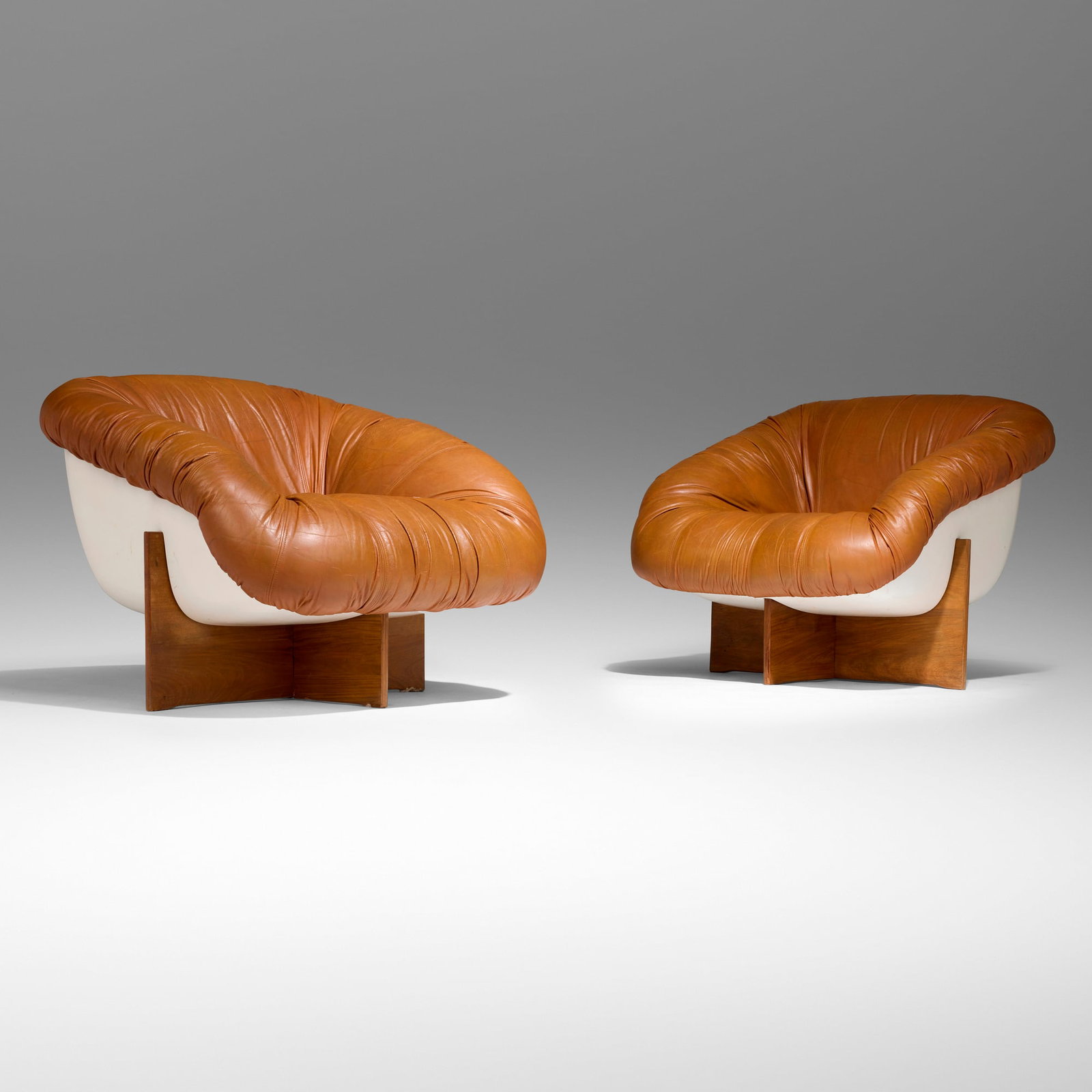 Percival Lafer, MP-61 lounge chairs, pair (1 of 4)