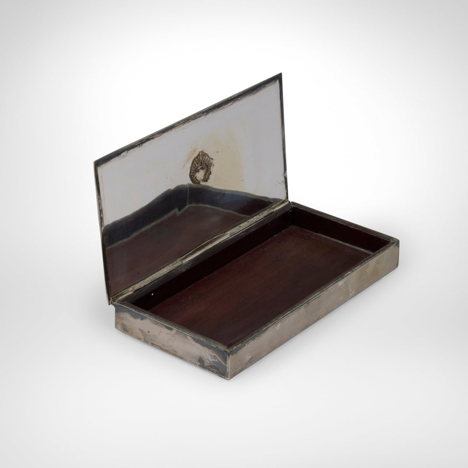 Modern, Cigarette box - 2