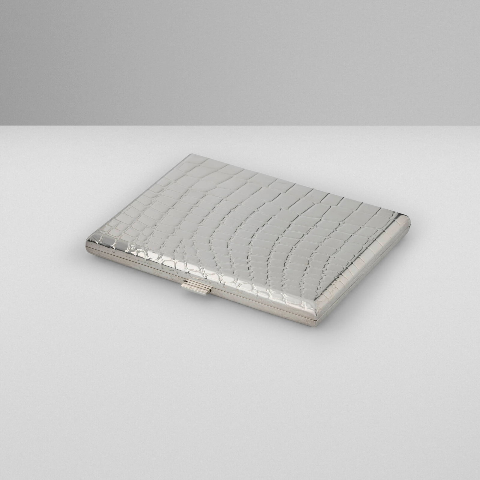 Christofle, Trompe-l'oeil cigarette case (1 of 5)