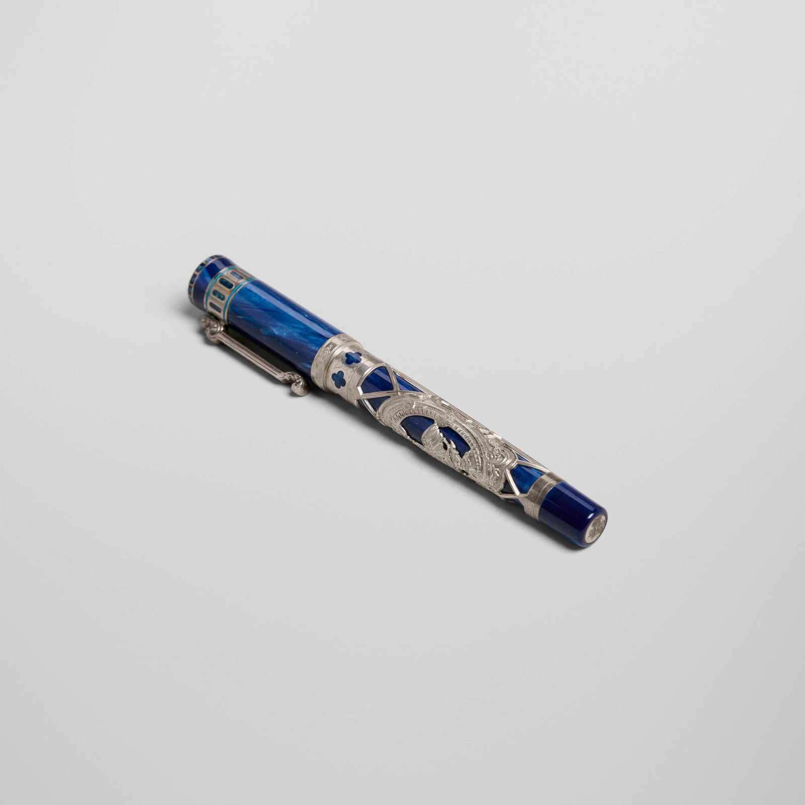 Montegrappa, Gran Teatro La Fenice rollerball pen (1 of 5)