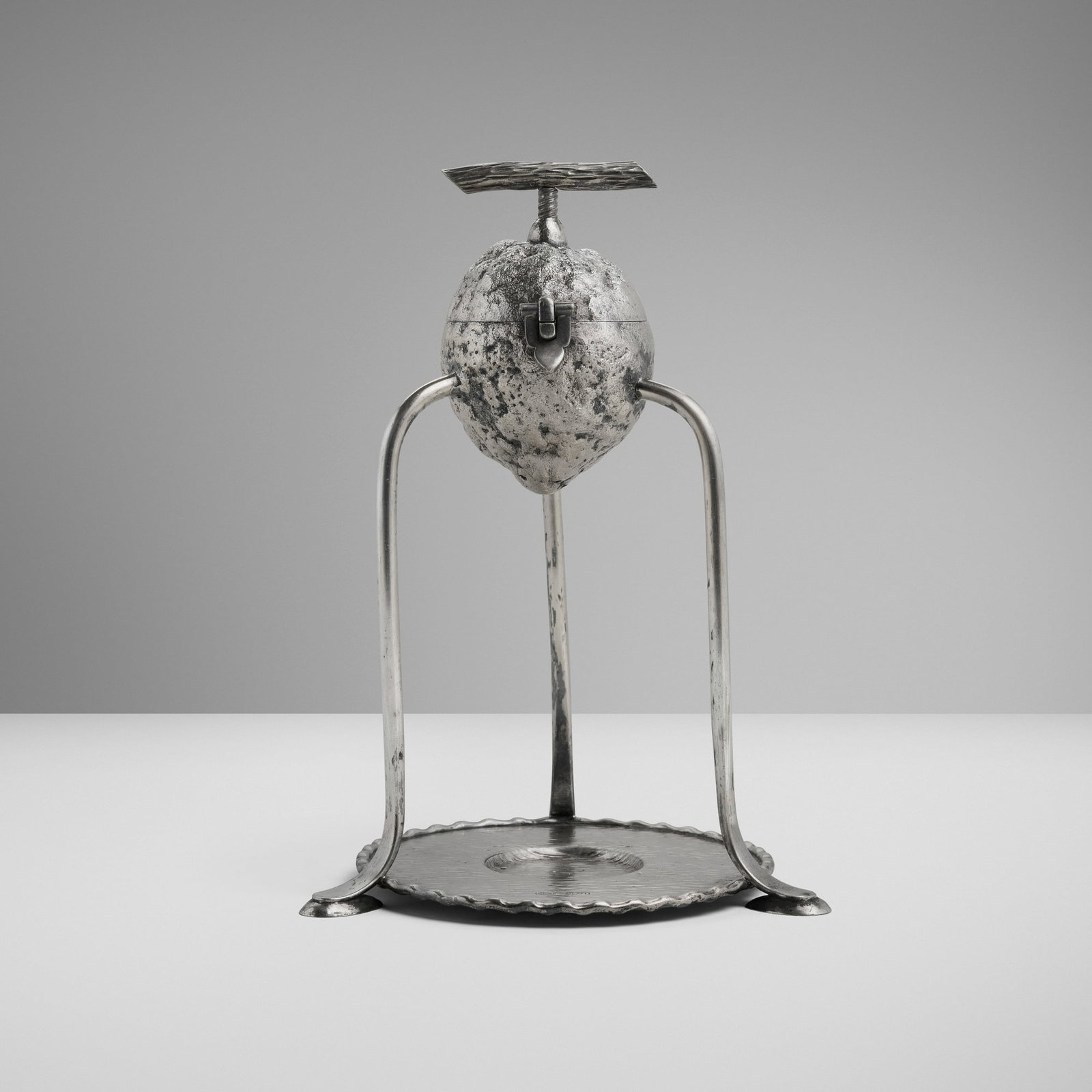 Hukin & Heath, Victorian lemon-form citrus press (1 of 5)